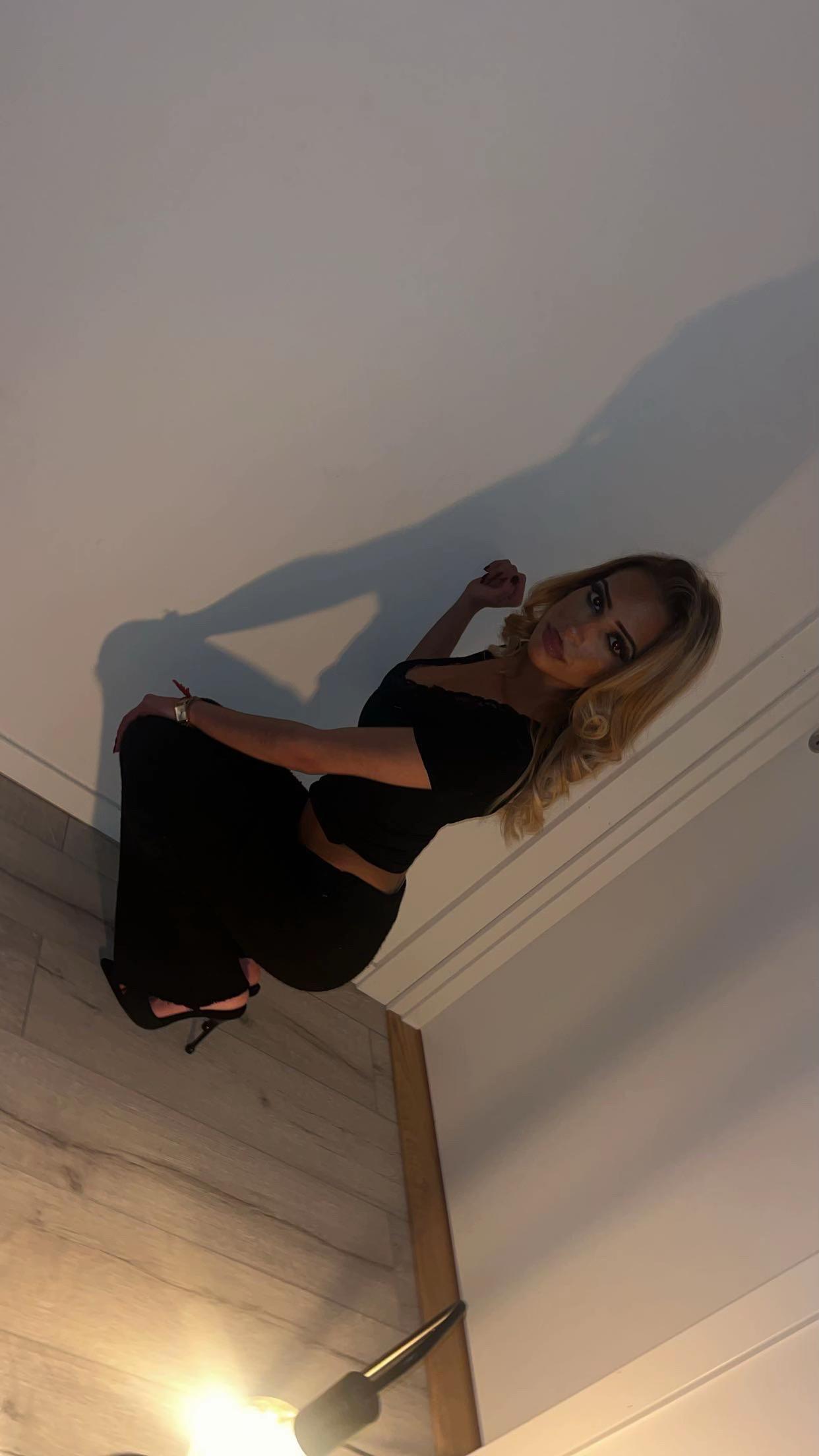@Cinderela_Tchquita