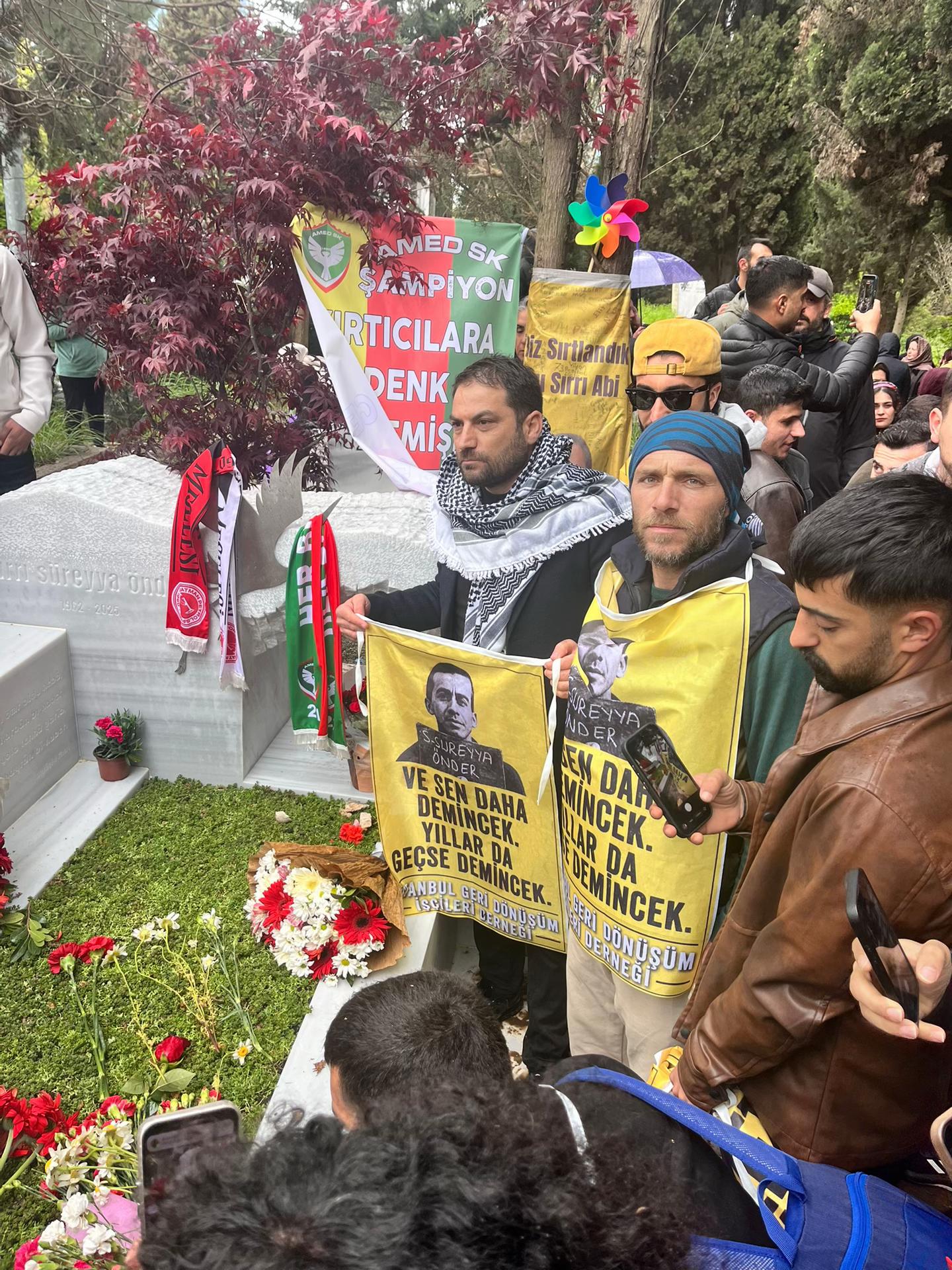@Mahmud Umud Isık