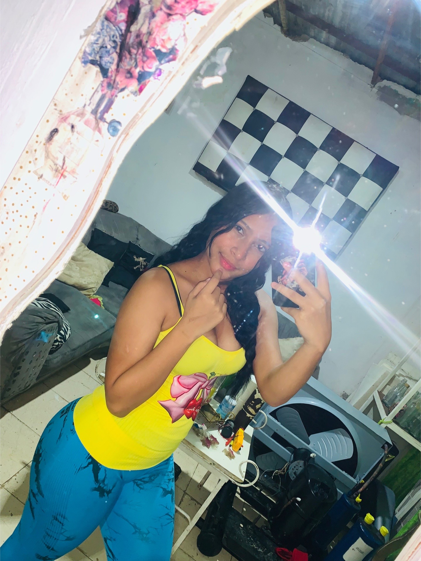 @E. PATRONA