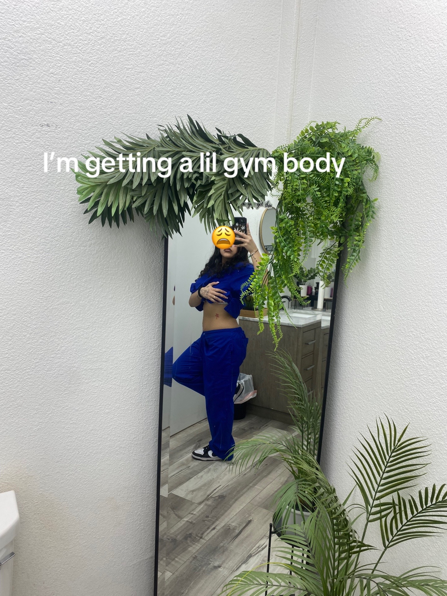 @kayladabrat01