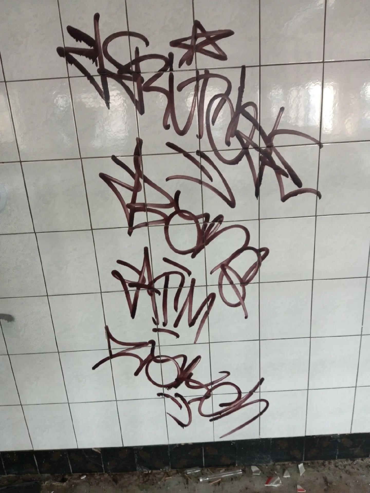 @Krutik 11 / ZAKON crew