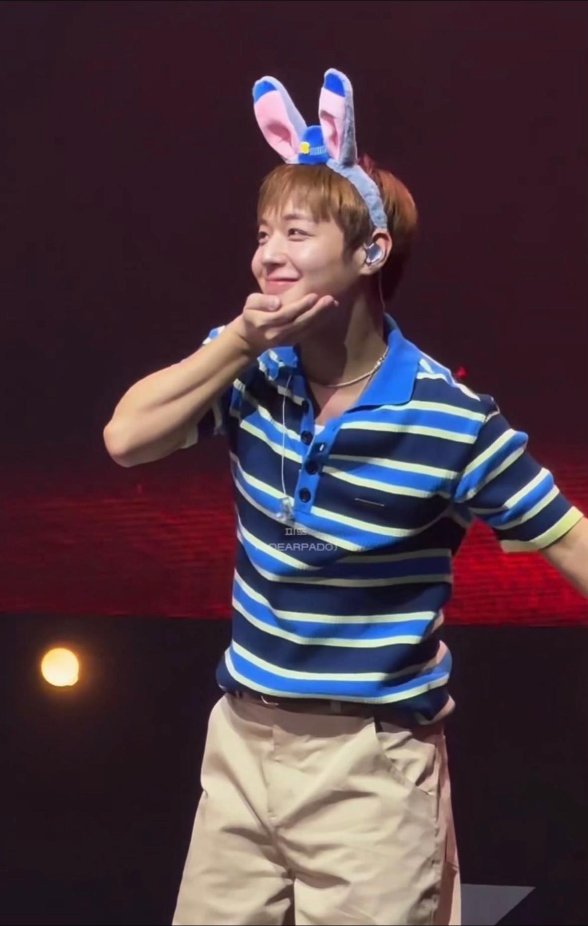 @윙윙윙윙