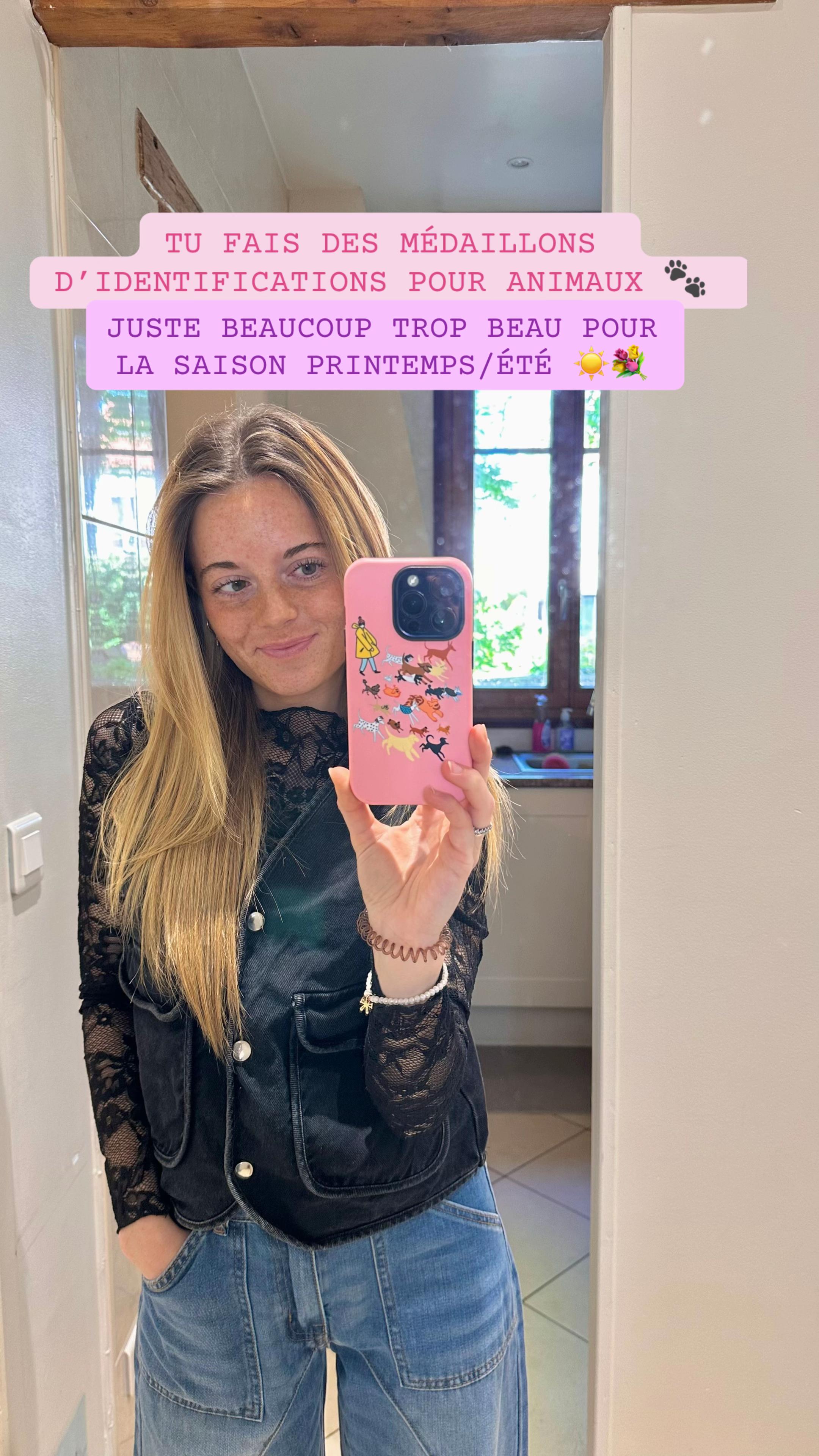 @Héléna