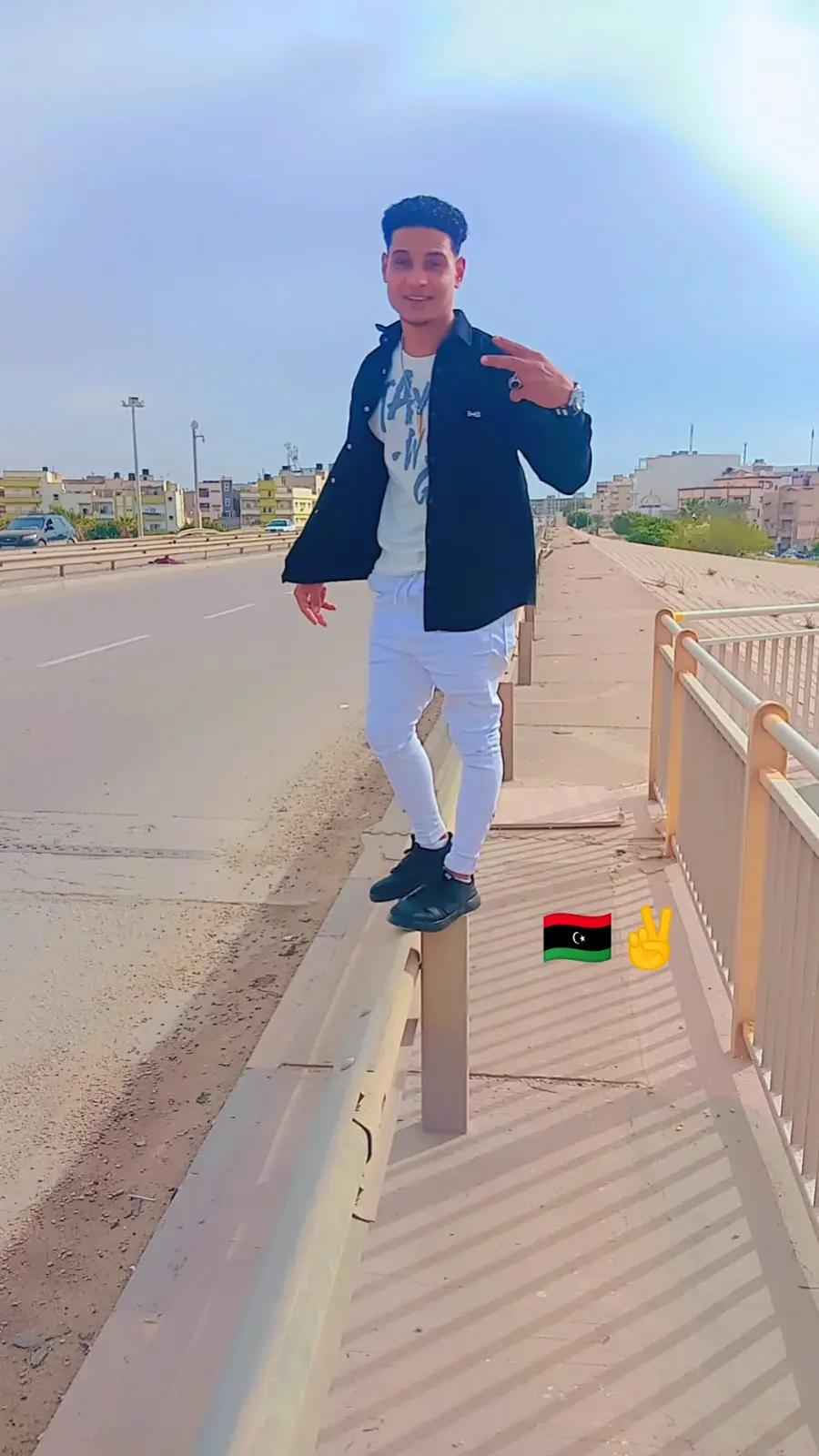 @على الله حكايتي