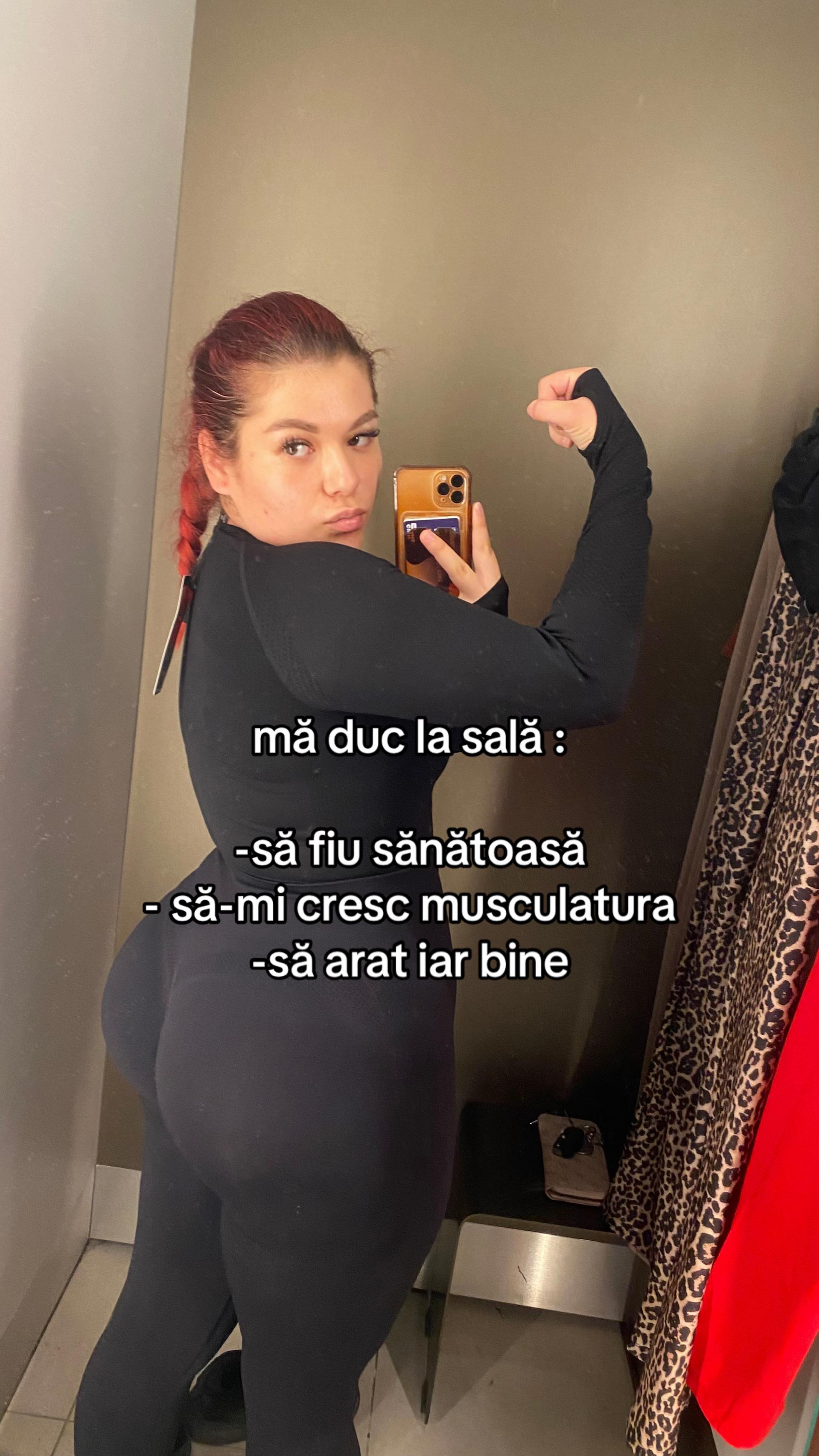 @🖤