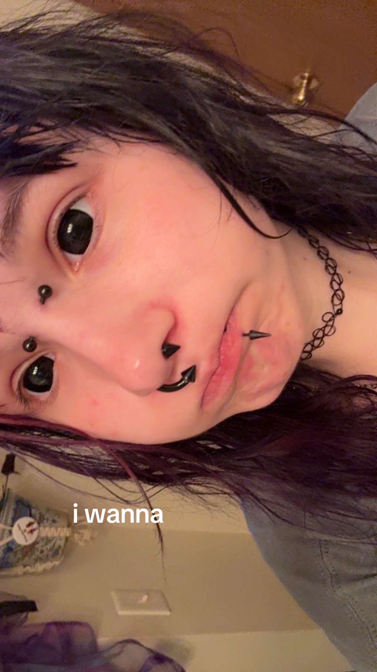 @ava🦴