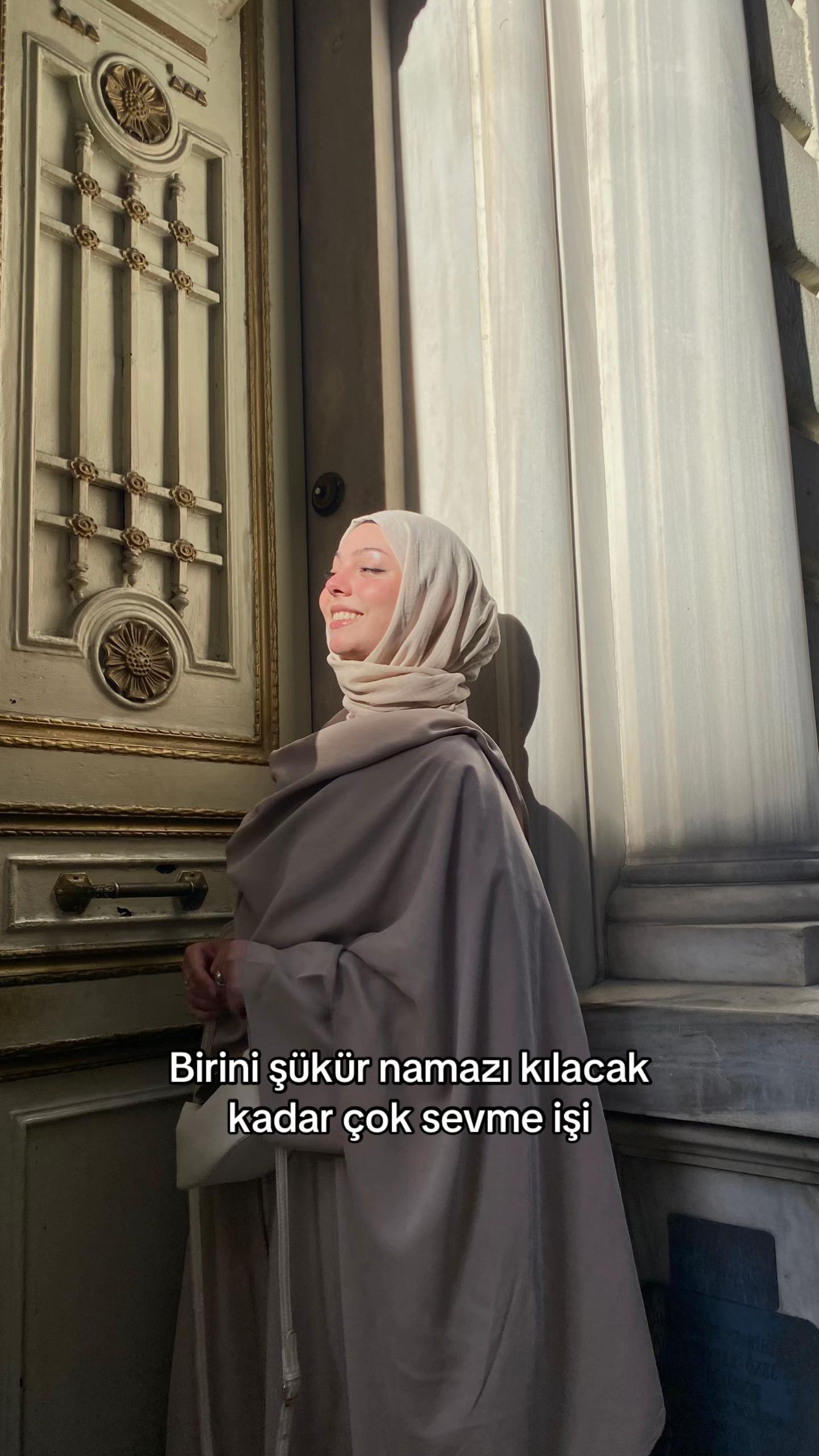 @Esö