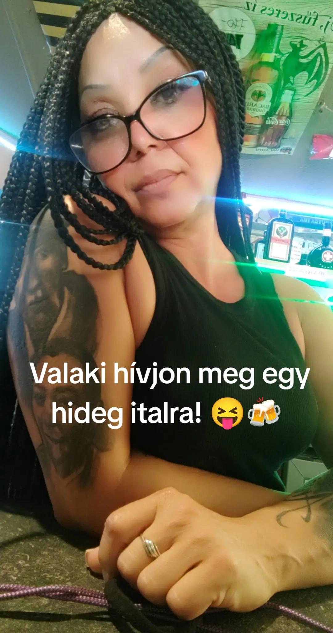 @T&uuml;ndi Varga