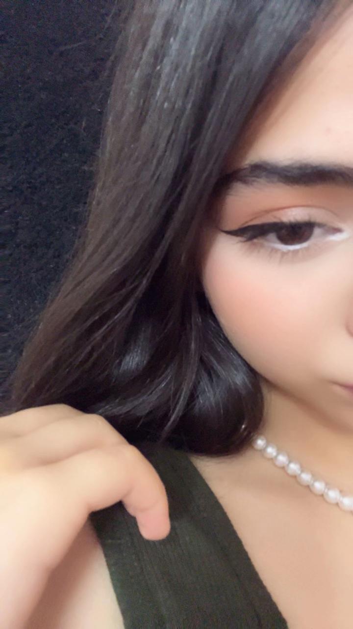 @E.K๐ฆ๐