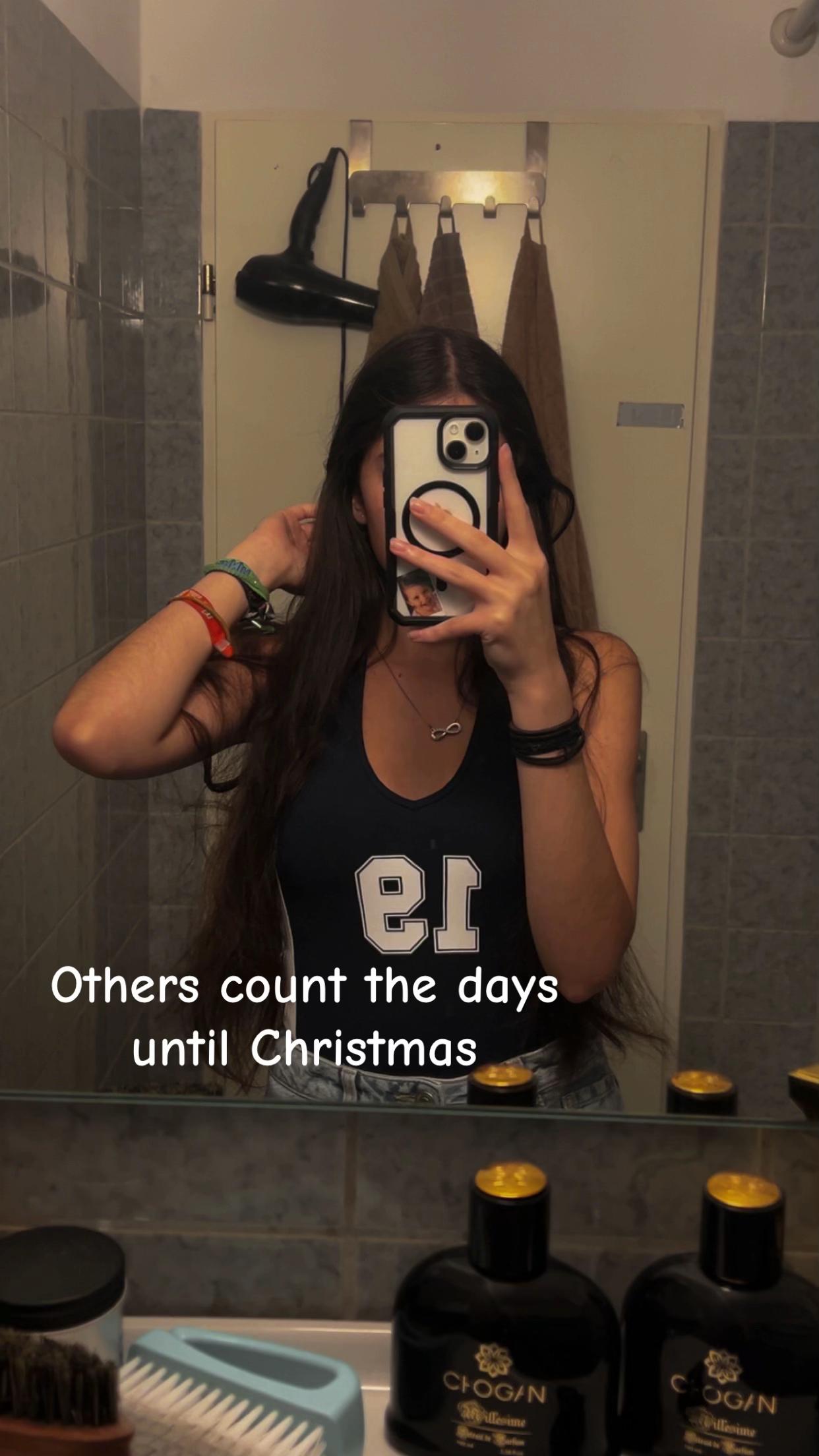 @<3