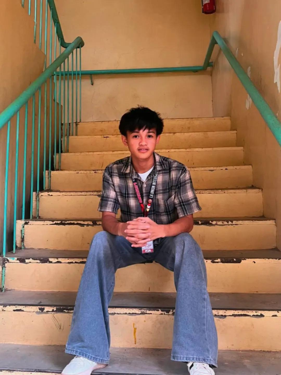 @Jayvee