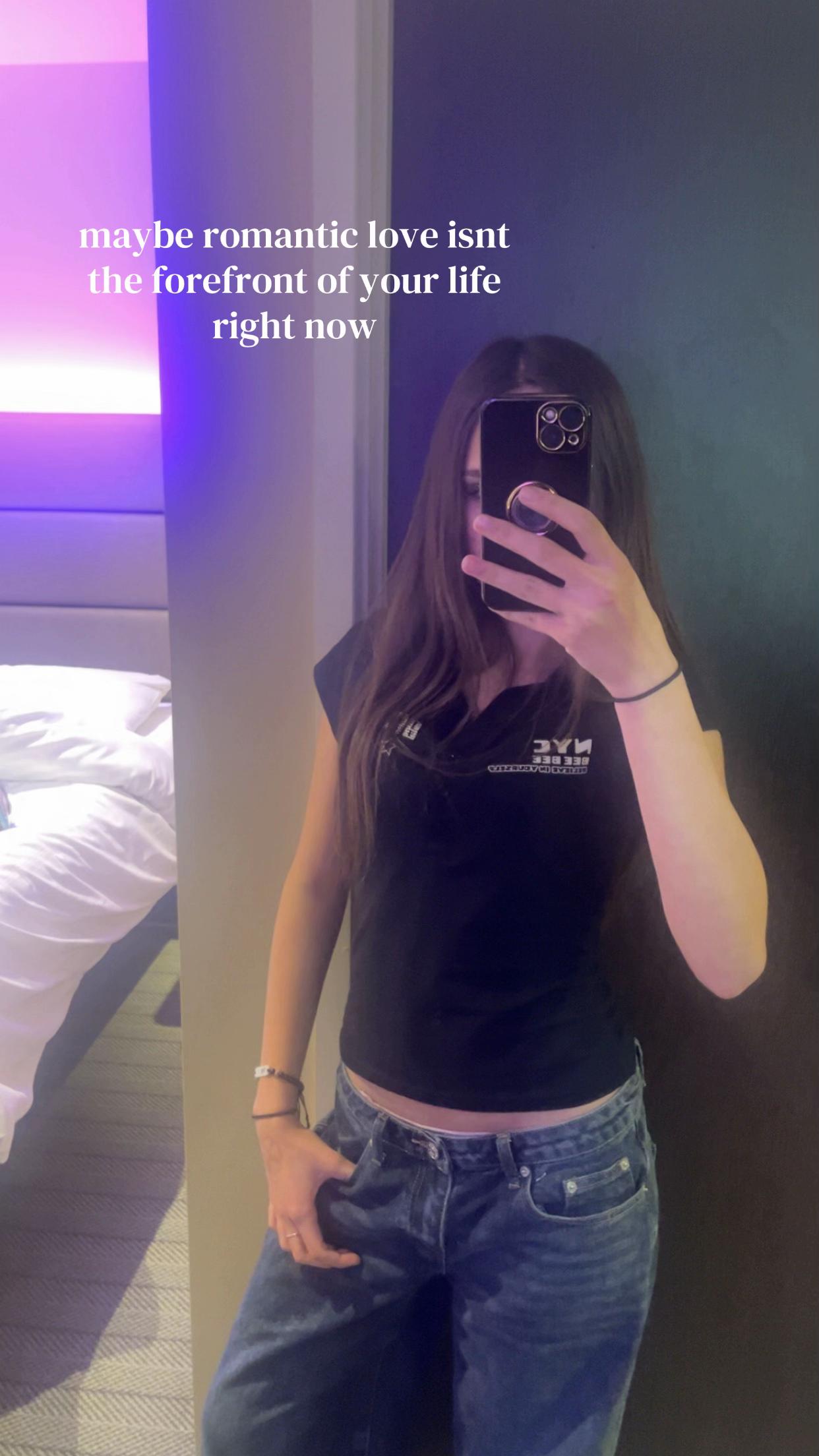 @𝐦𝐢𝐚
