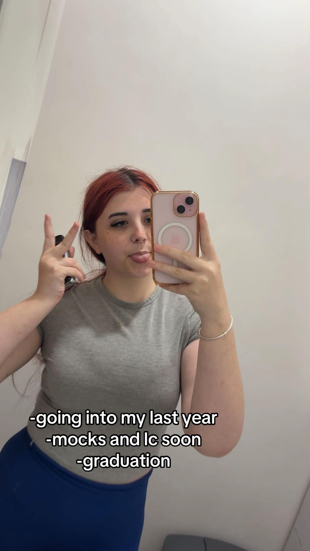 @🕷️