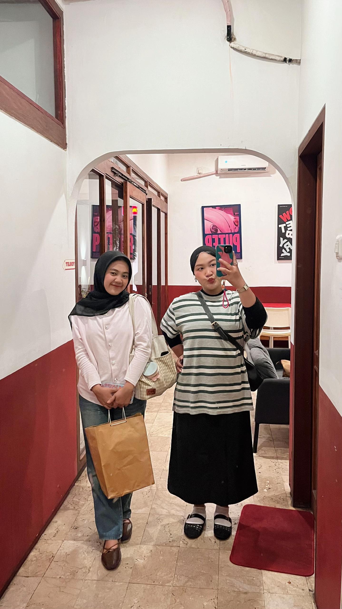 @Makeupbyriffa | MUA Bogor