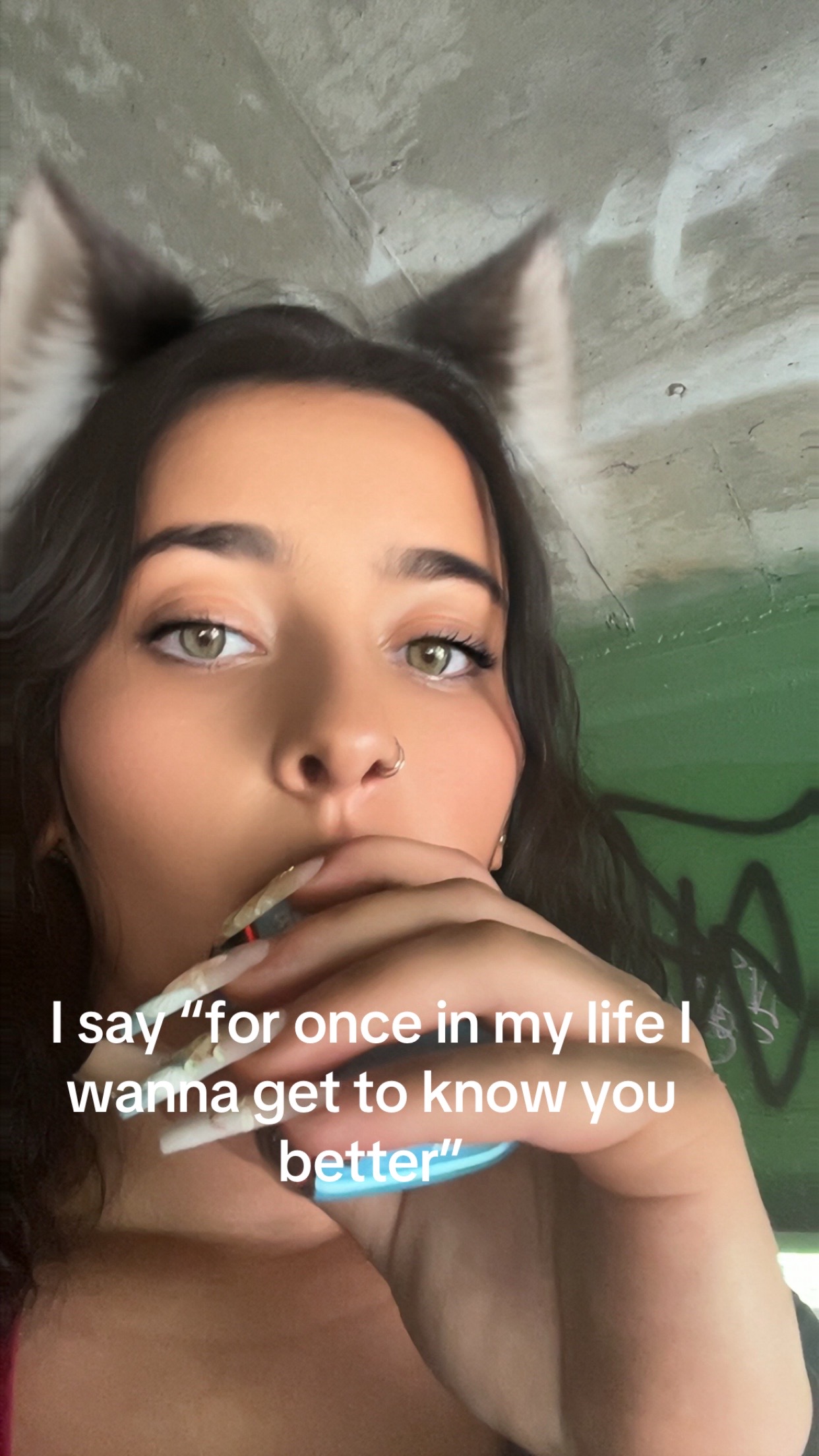 @Elli