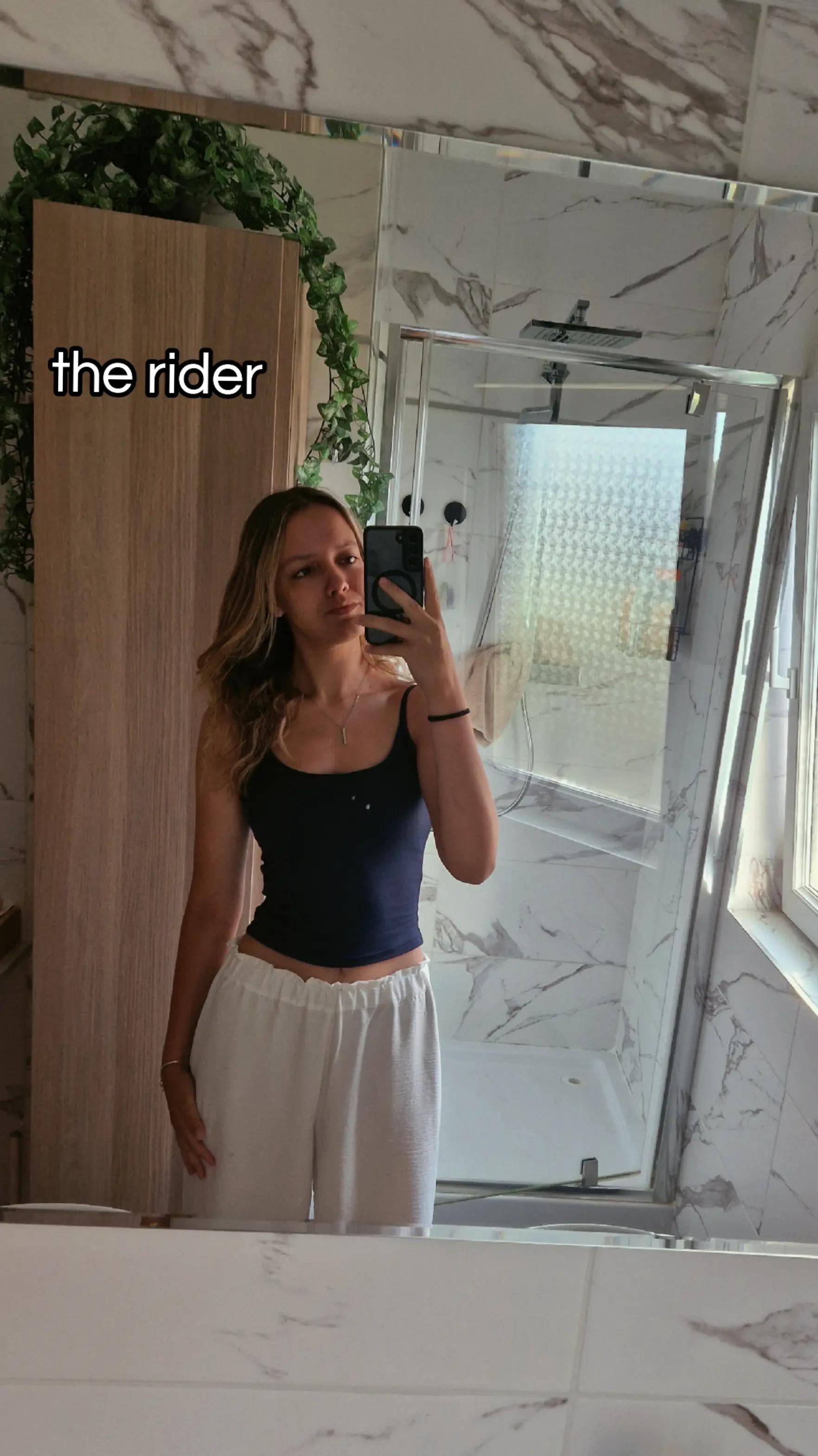 @Kitti Szab&oacute; 🩵