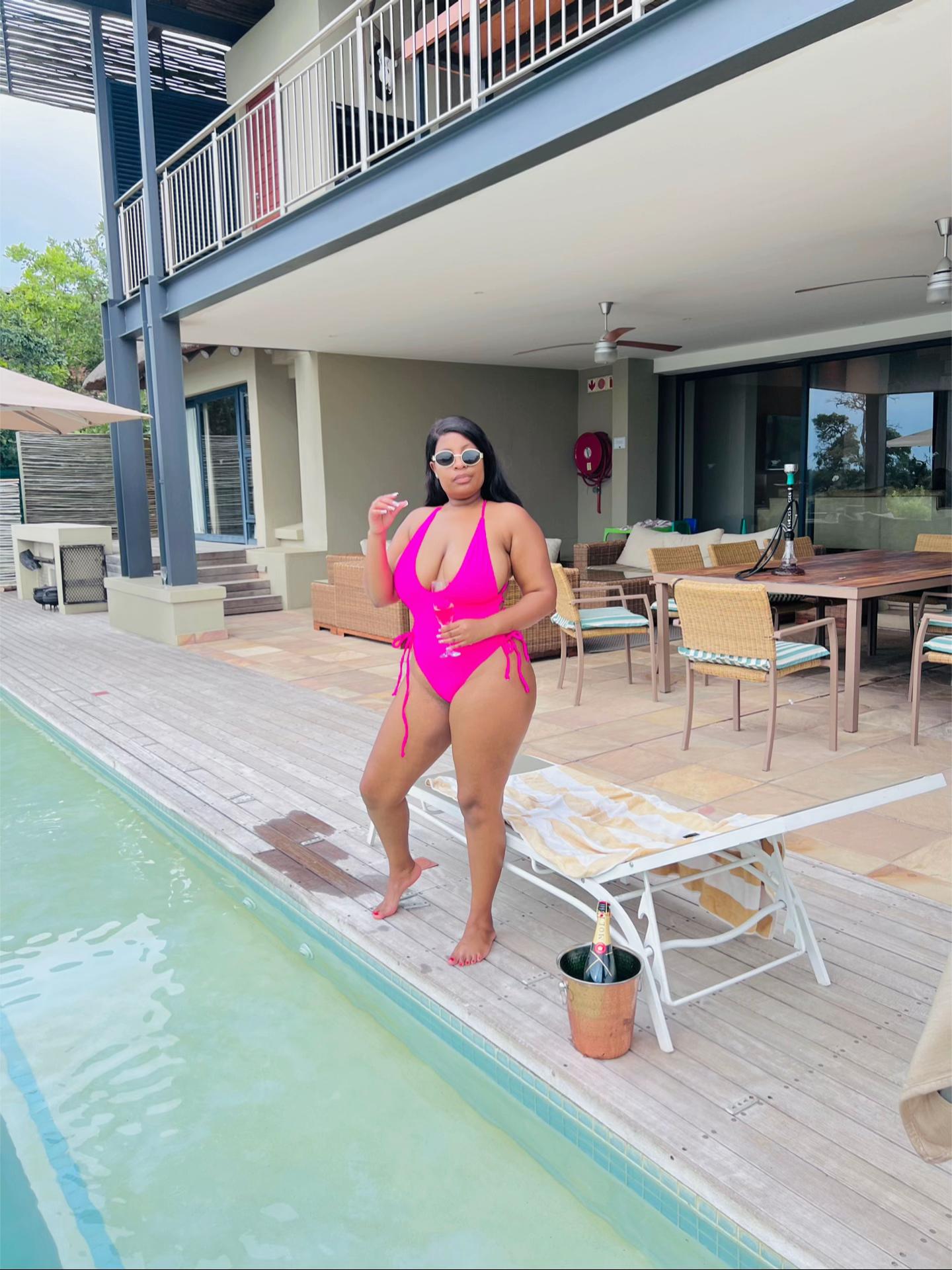 @Nomsanaledi