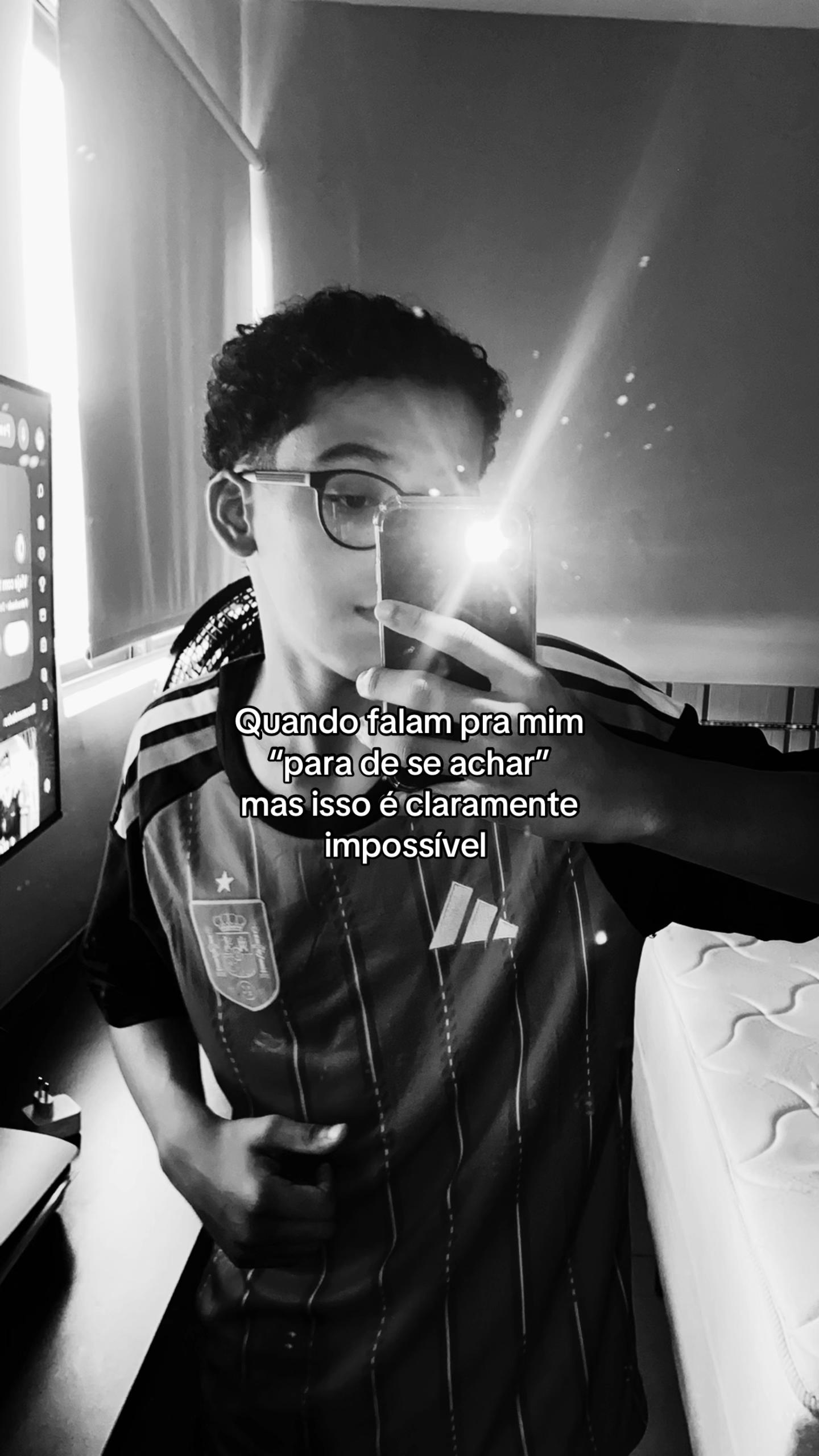 @𝔇𝕍🌪️