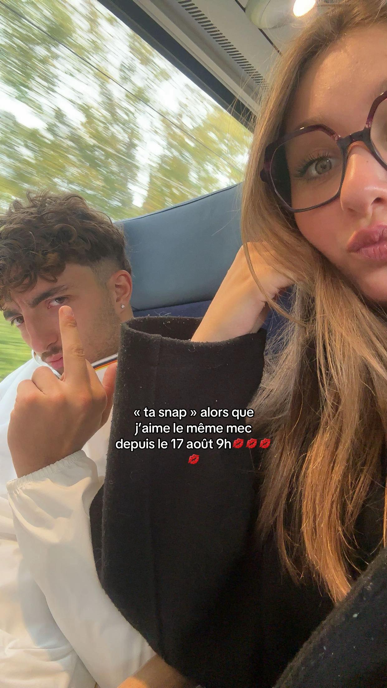 @rosalie ᥫ᭡