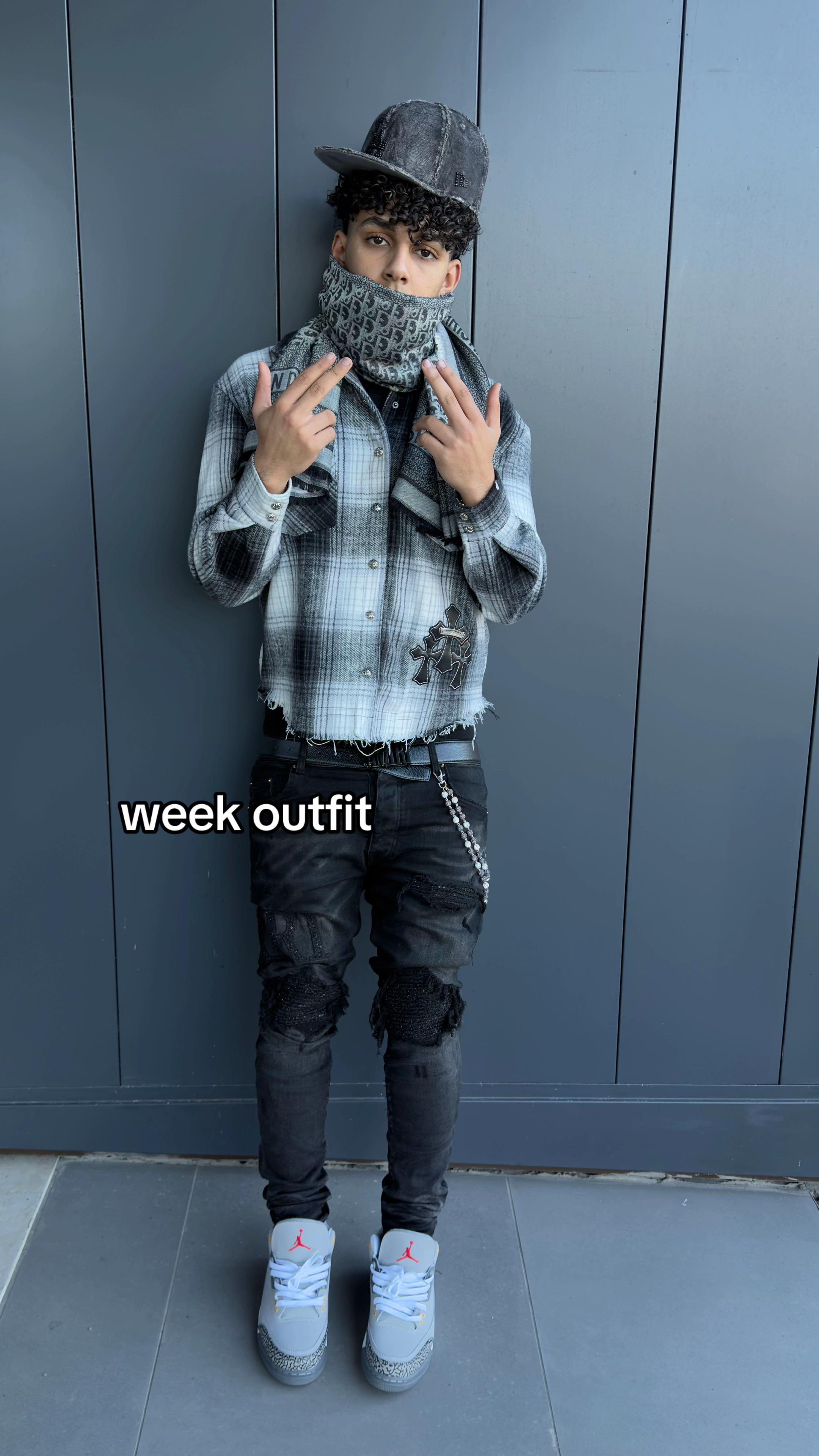 @lightskin.anass