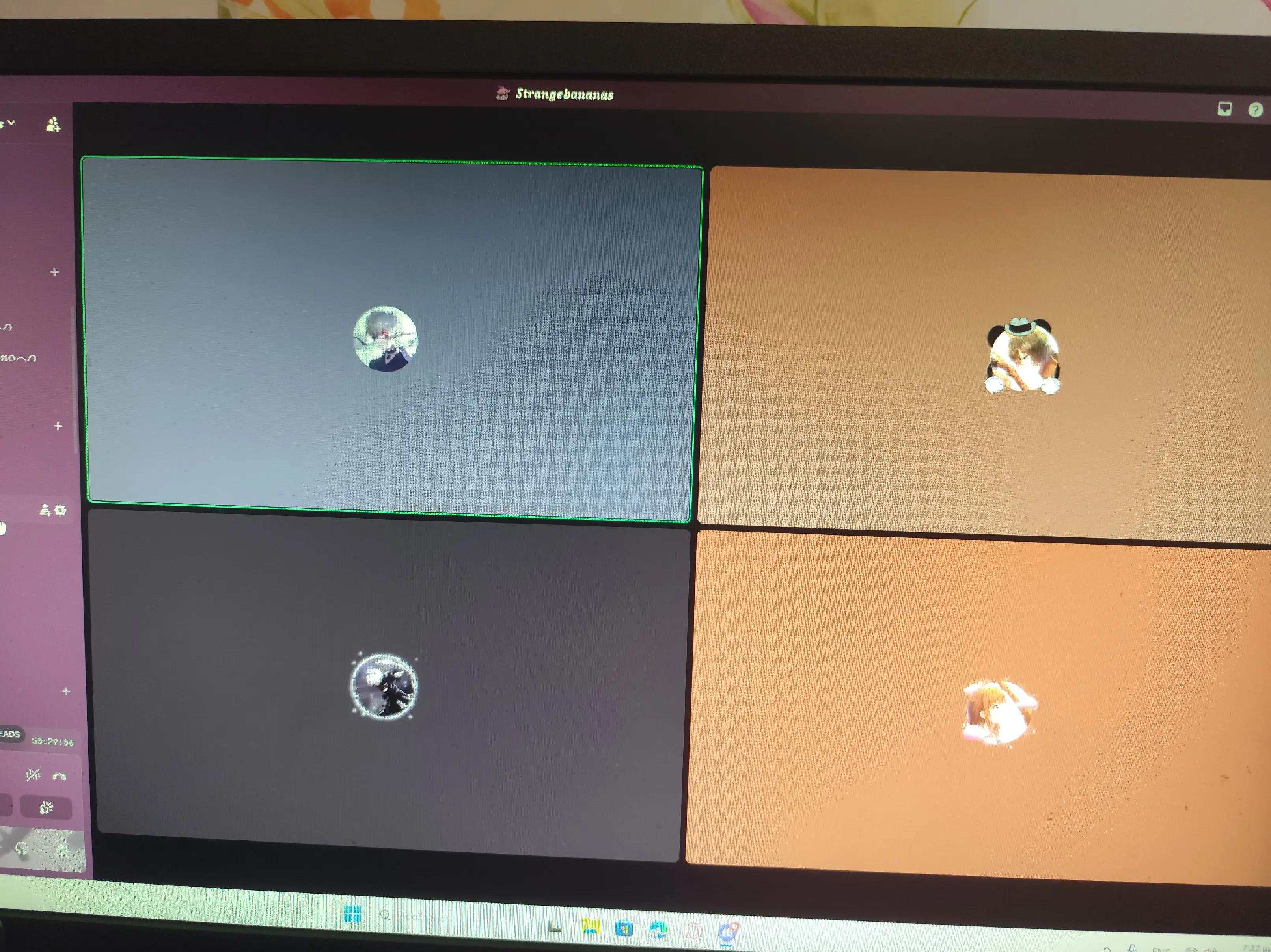 @⋇⋆✦⋆⋇