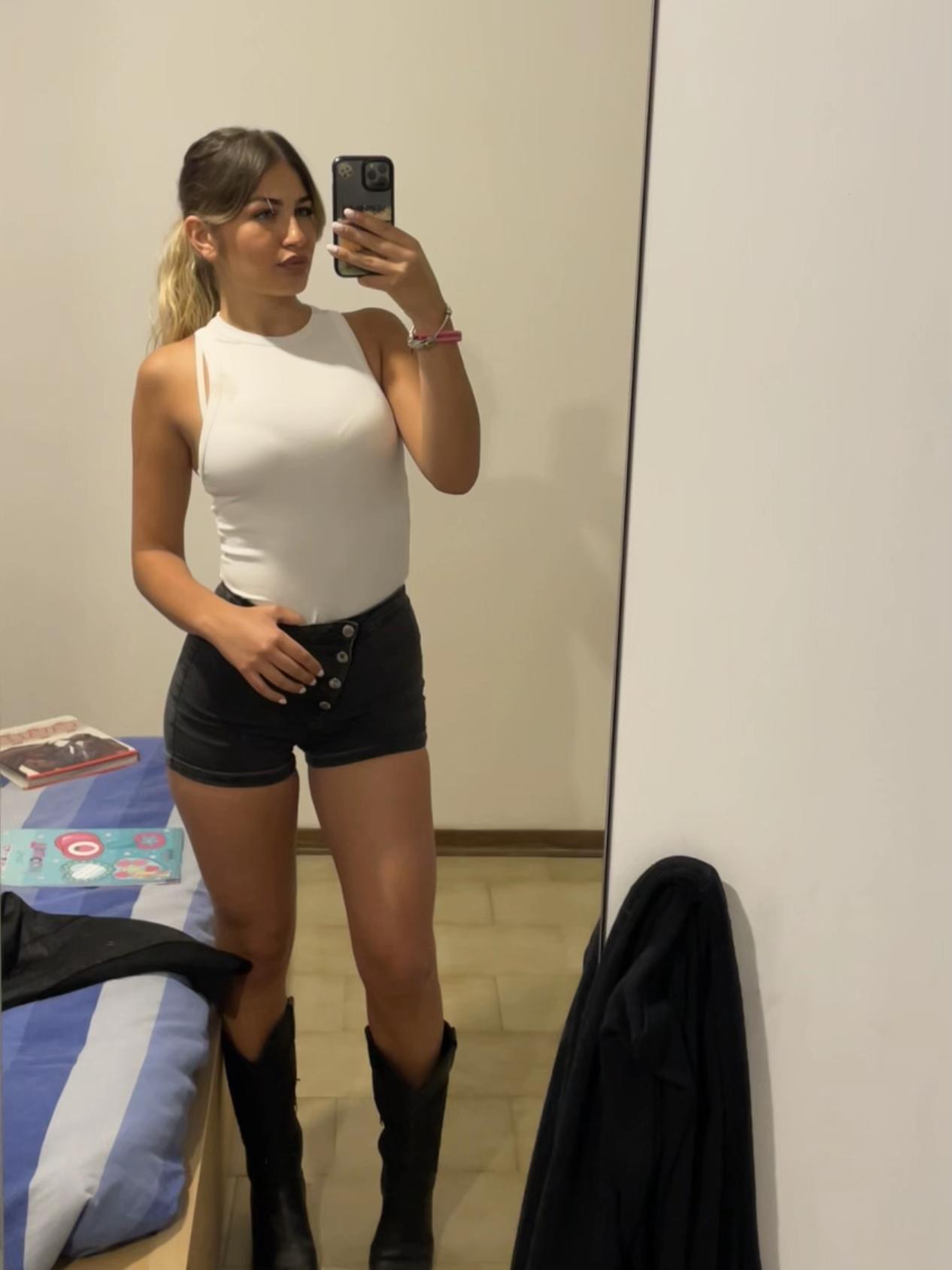 @ella