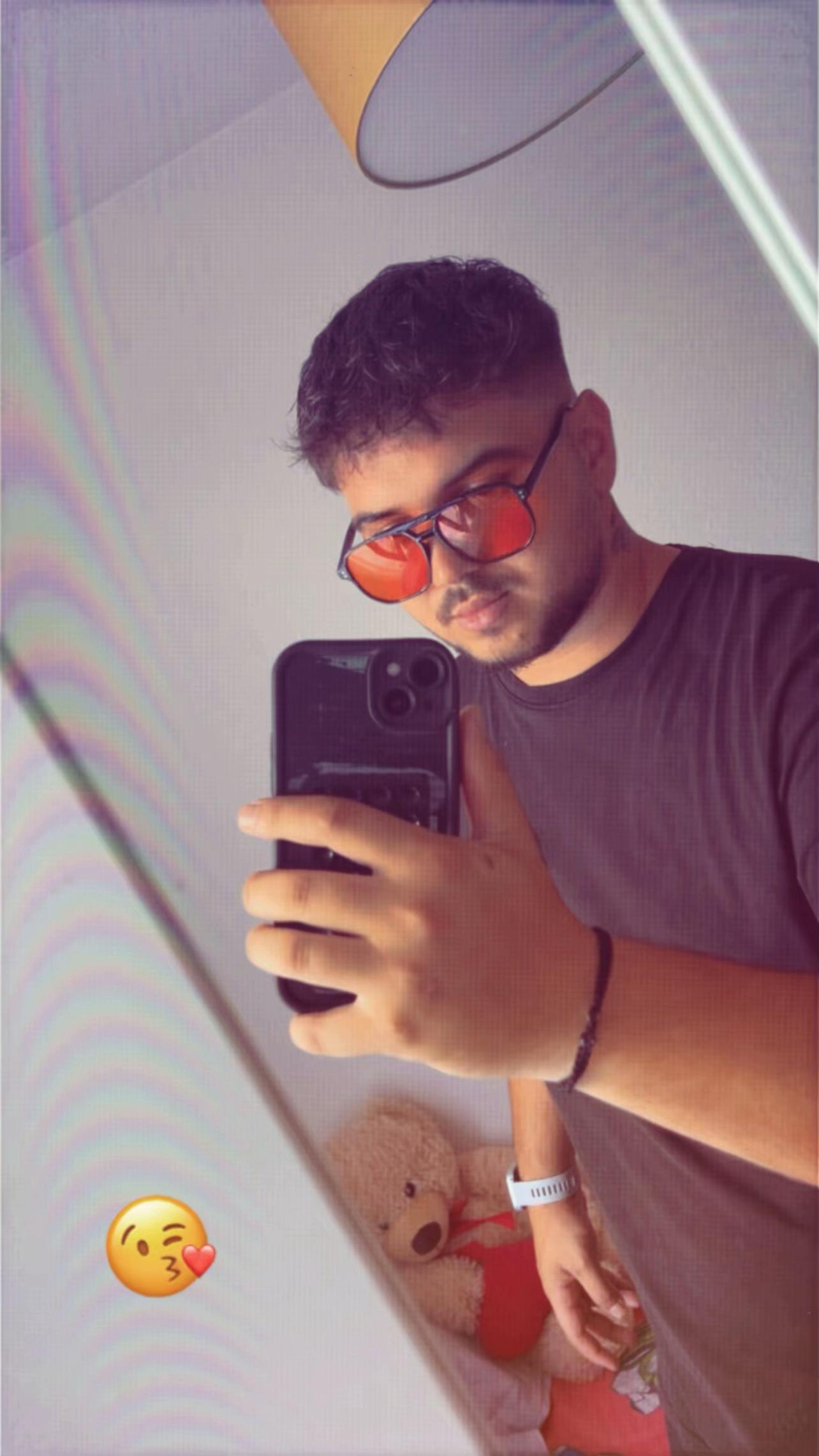 @𝙳𝙴𝙽𝙸𝚂 𝚅𝙰𝙻𝙴𝙽𝚃𝙸𝙽