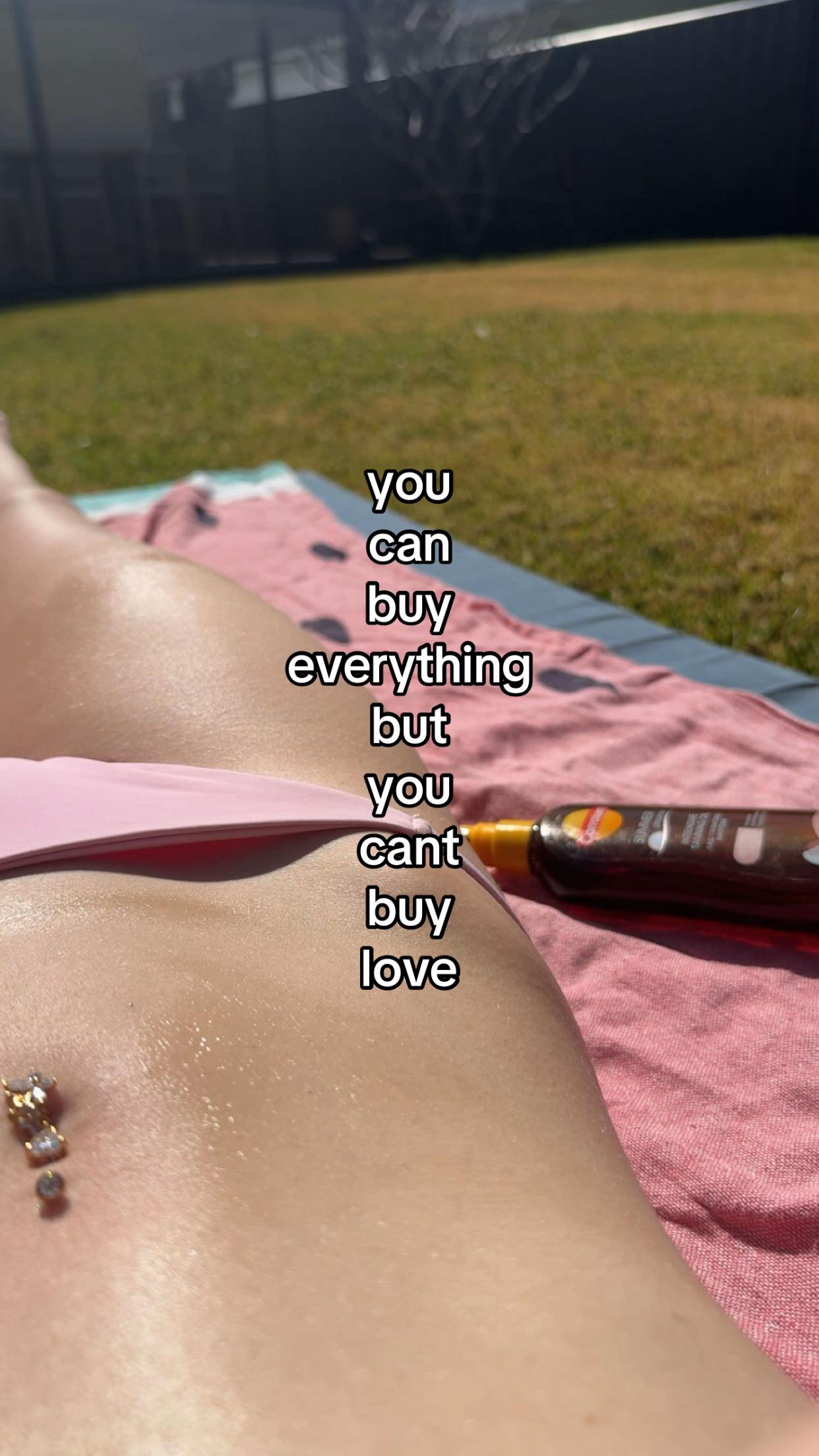 @𝐞𝐥𝐥𝐢𝐞𝐩𝐫𝐢𝐯