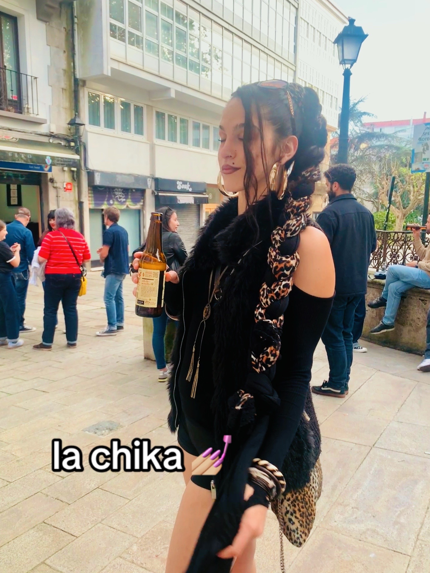 @kinkyera