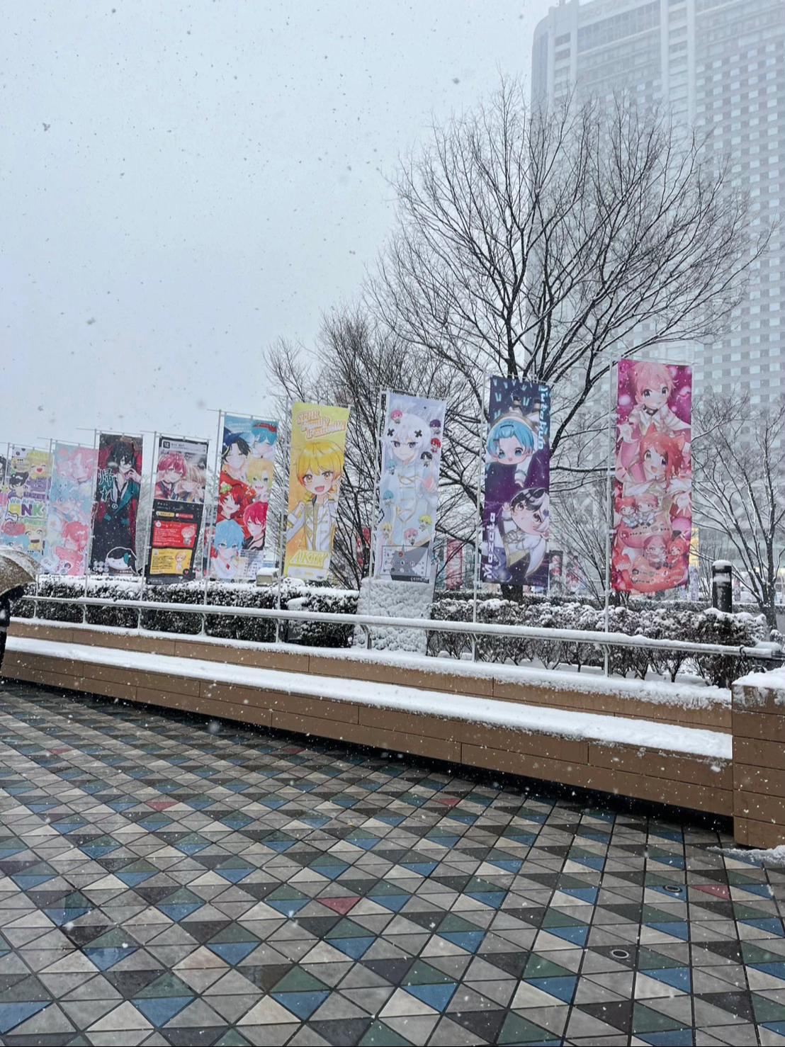 @りりん