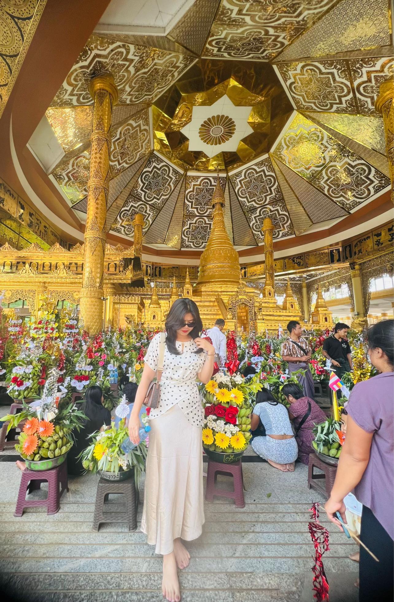 @Thi Thi Naing@Crystalthi