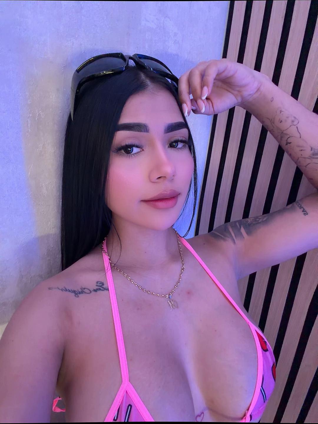 @Nalgona🍒