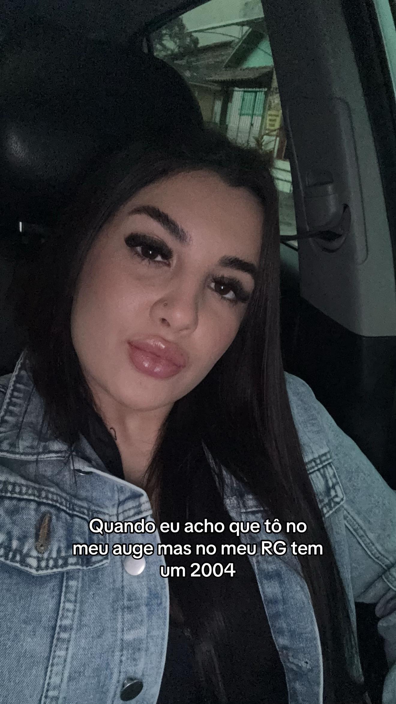 @julia_oliveirafr
