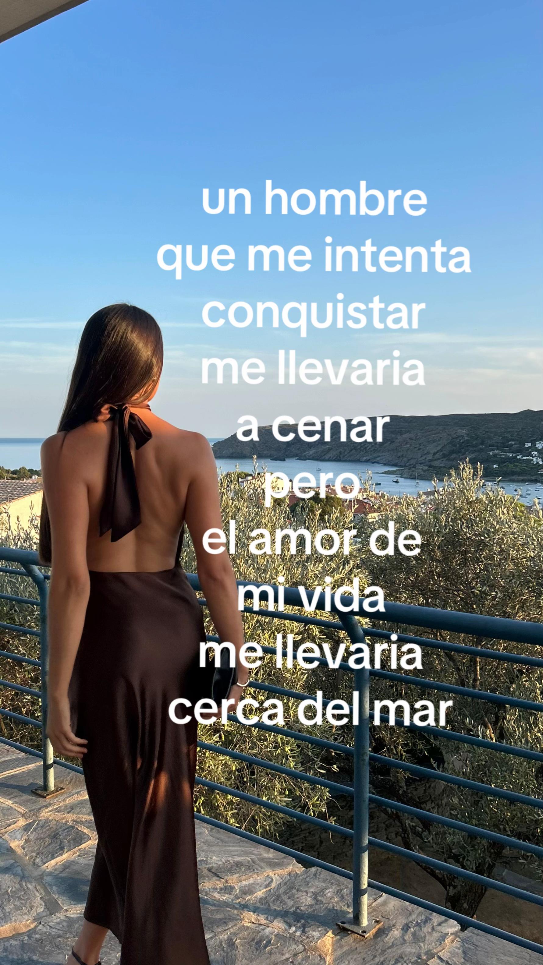 @Alba Quiñones