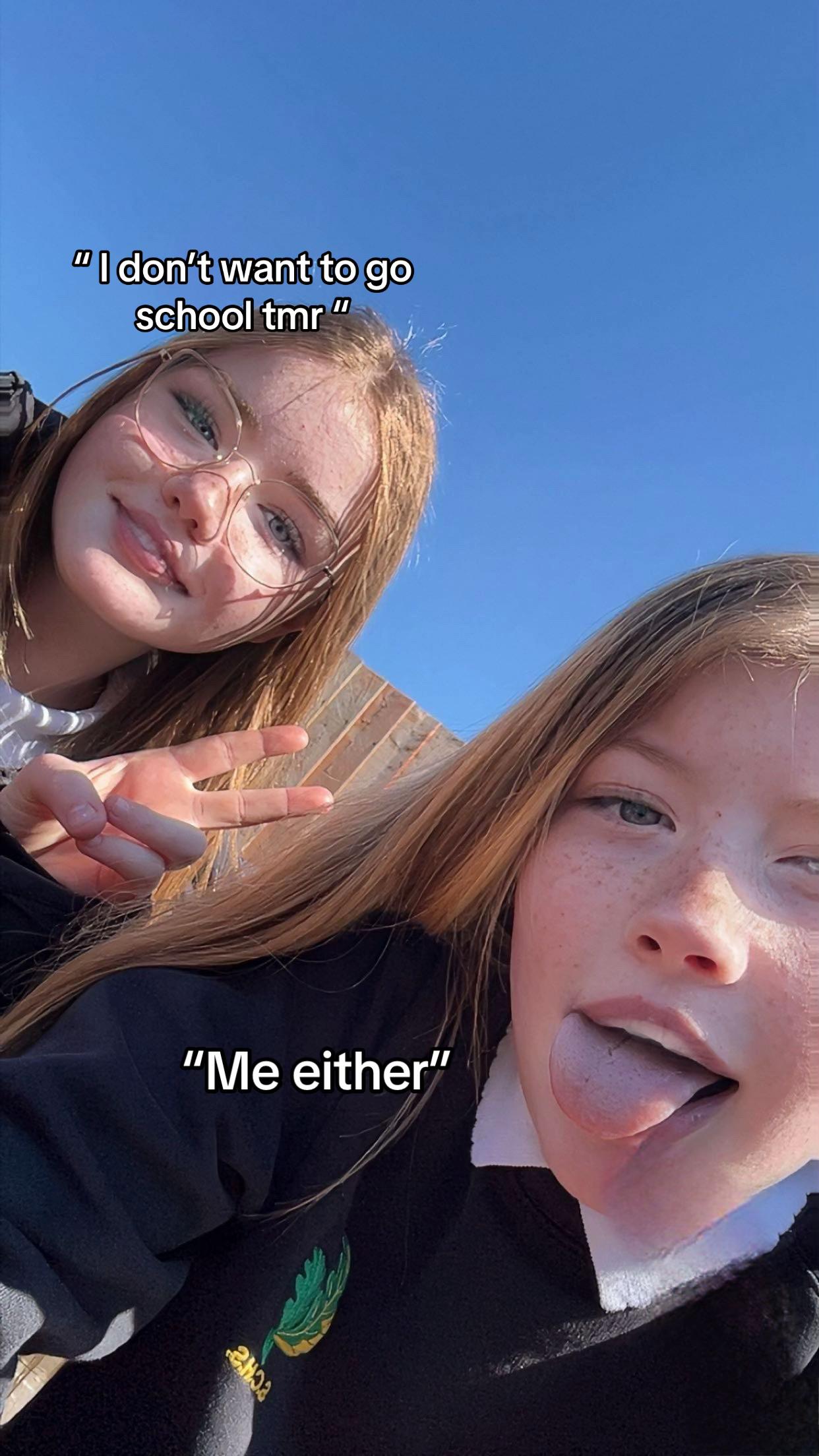 @lily_ella13