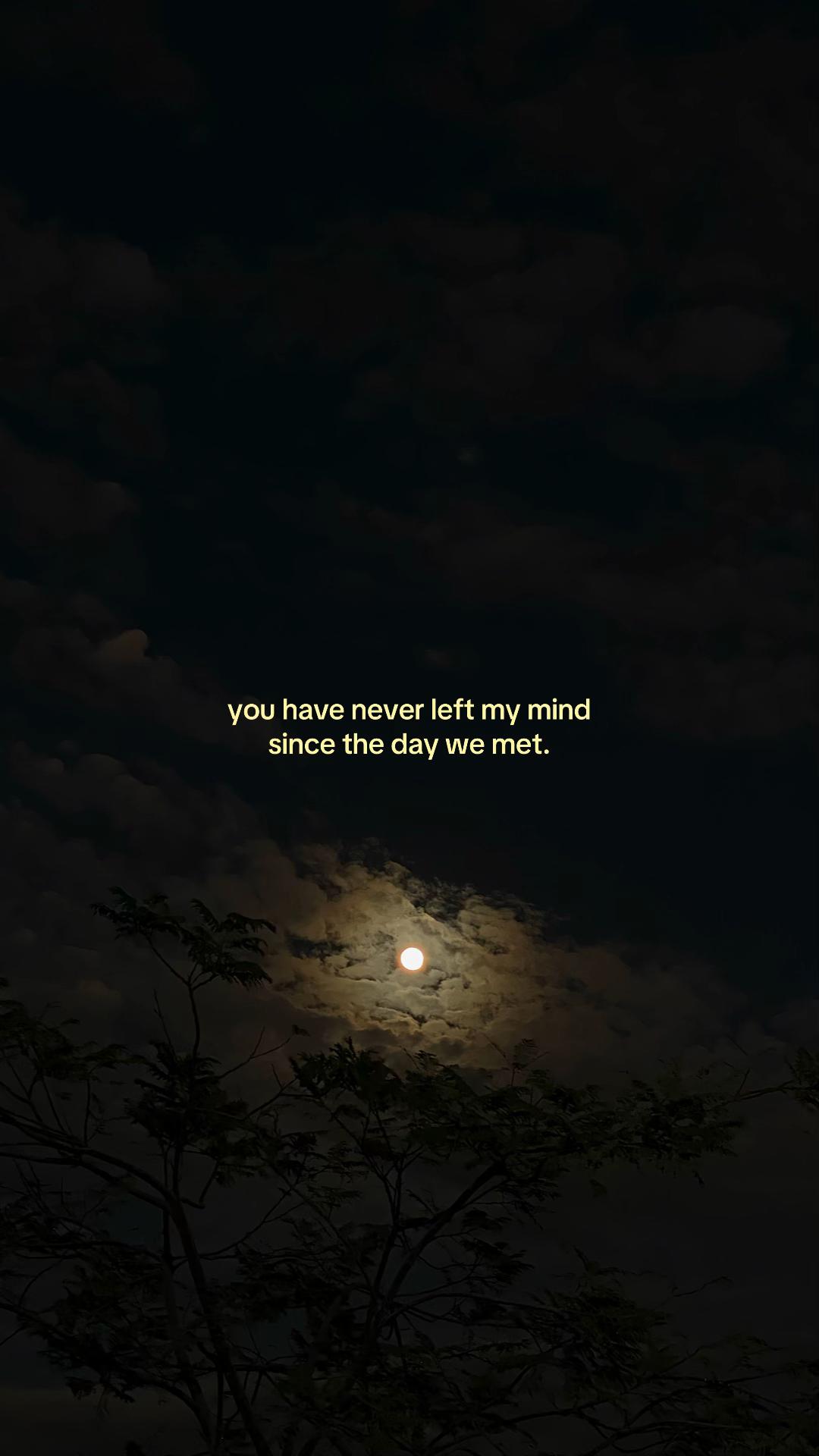 @☾