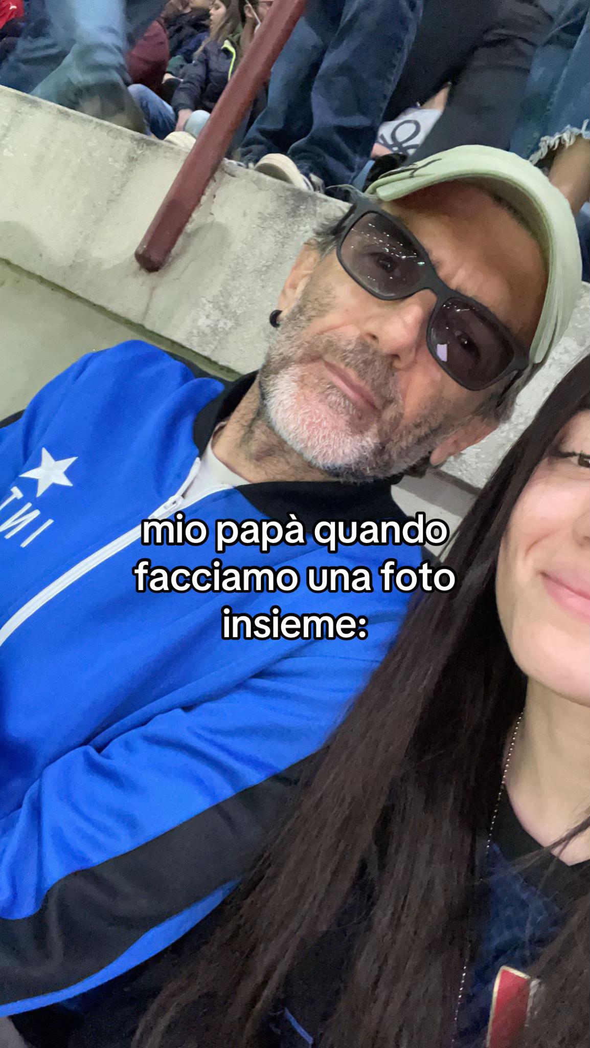 @𝒎𝒊𝒄𝒉𝒆𝒍𝒍𝒆