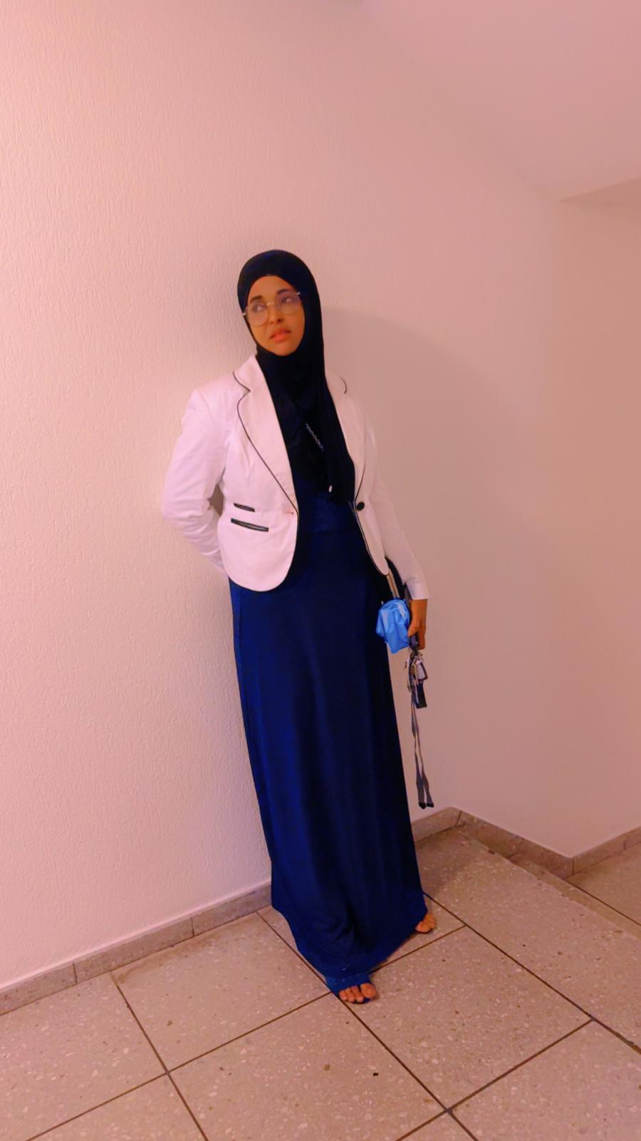 @Kati  Shire 🇸🇴🇨🇭👑