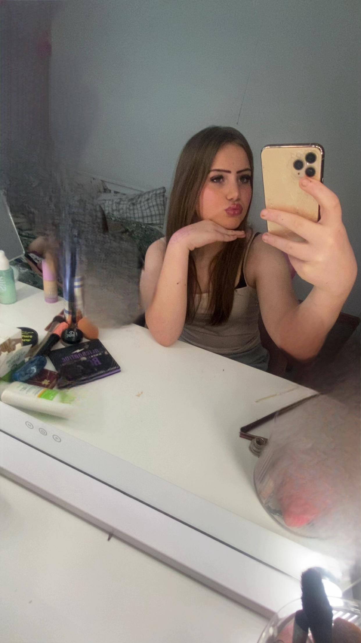 @Mollie x