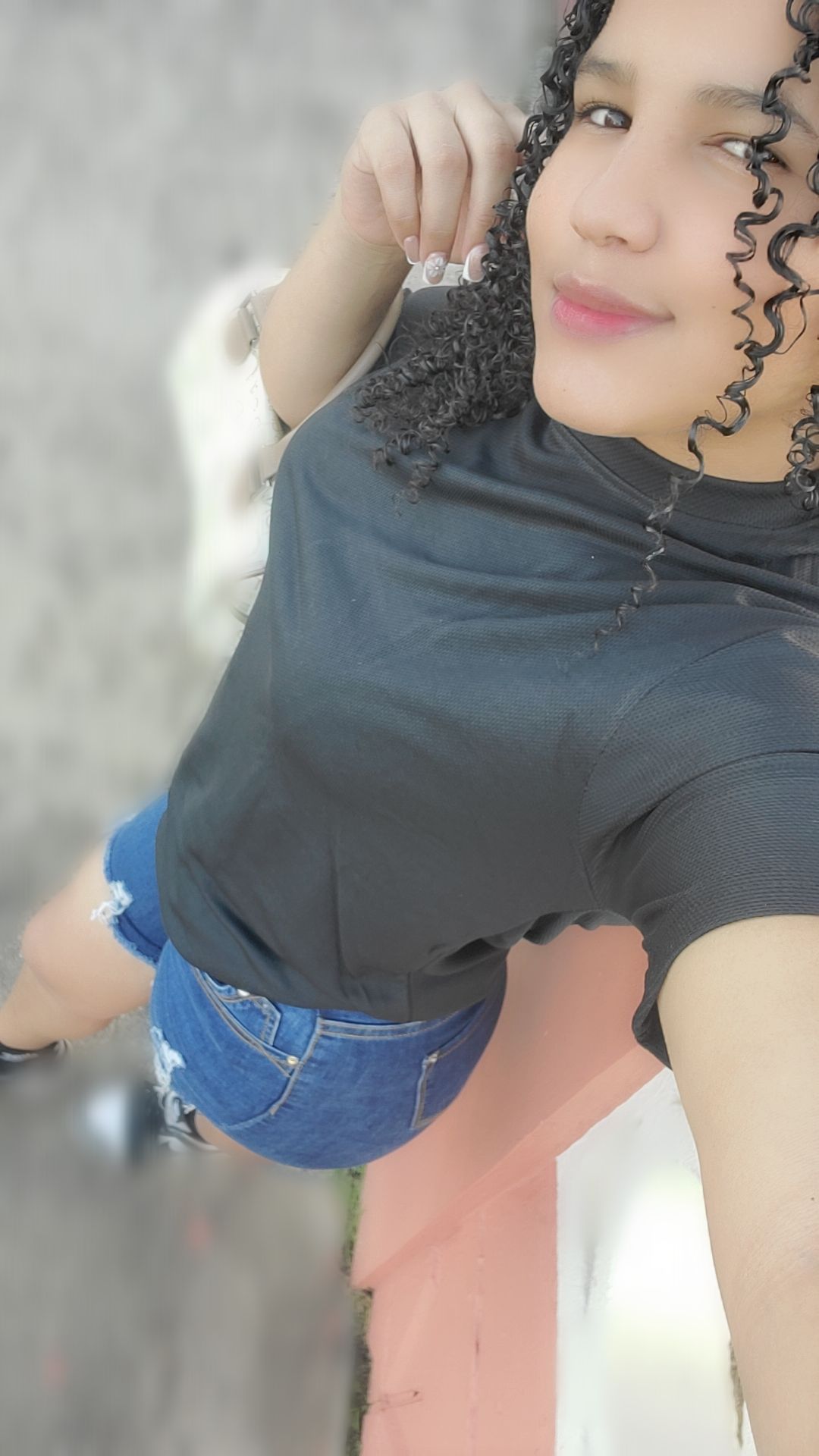 @roxy Hernández