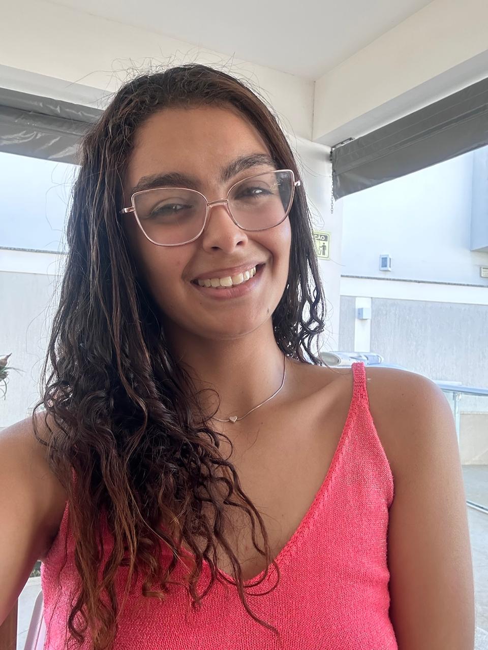 @Ana