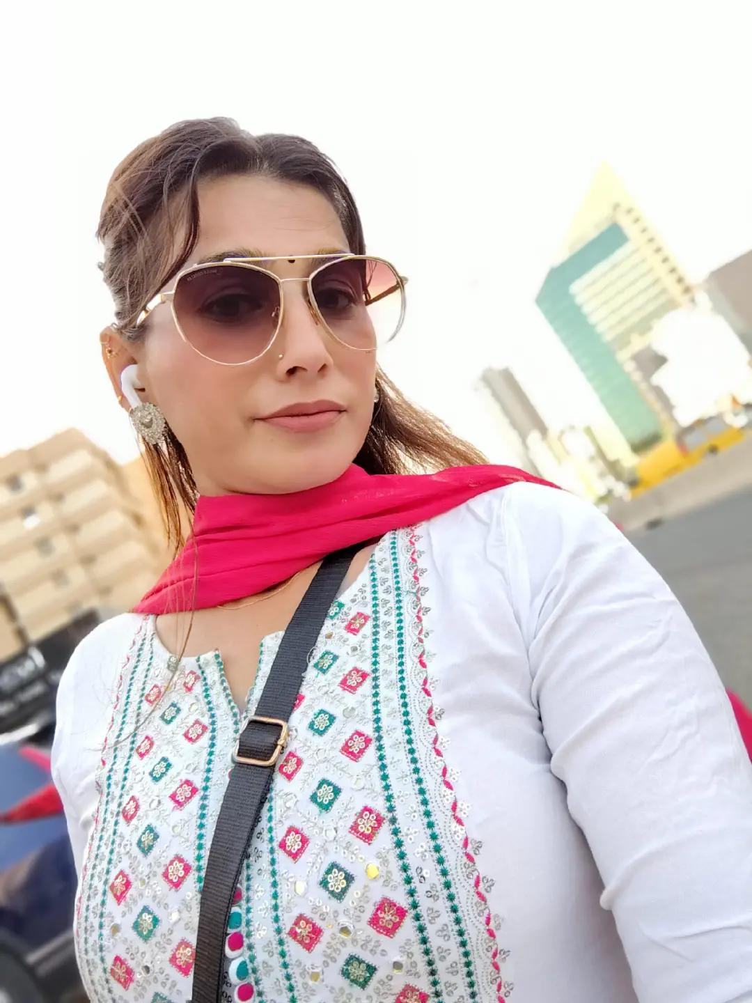 @Abishaa.a_