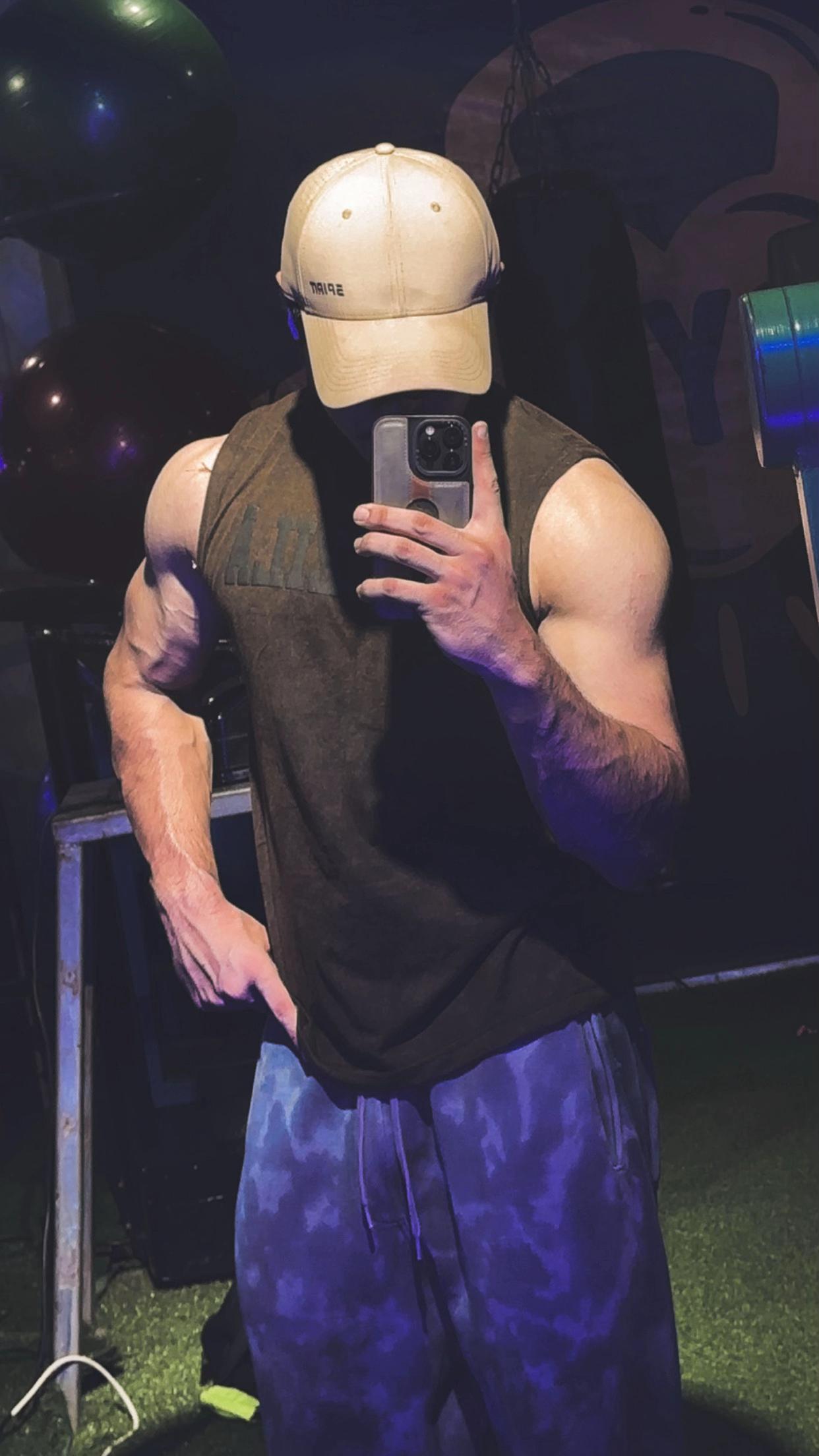 @Humz 🕊️