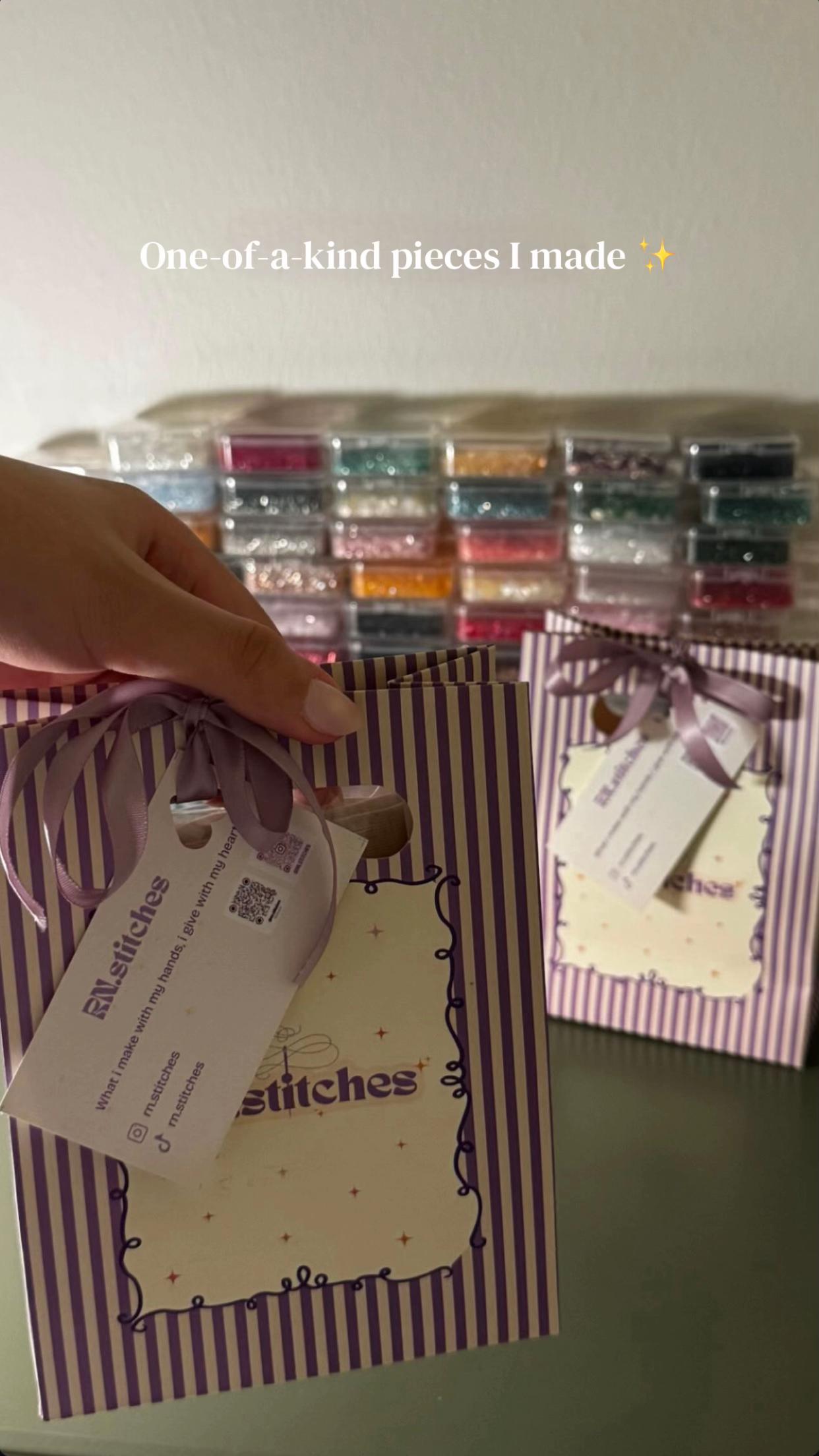 @RN.Stitches