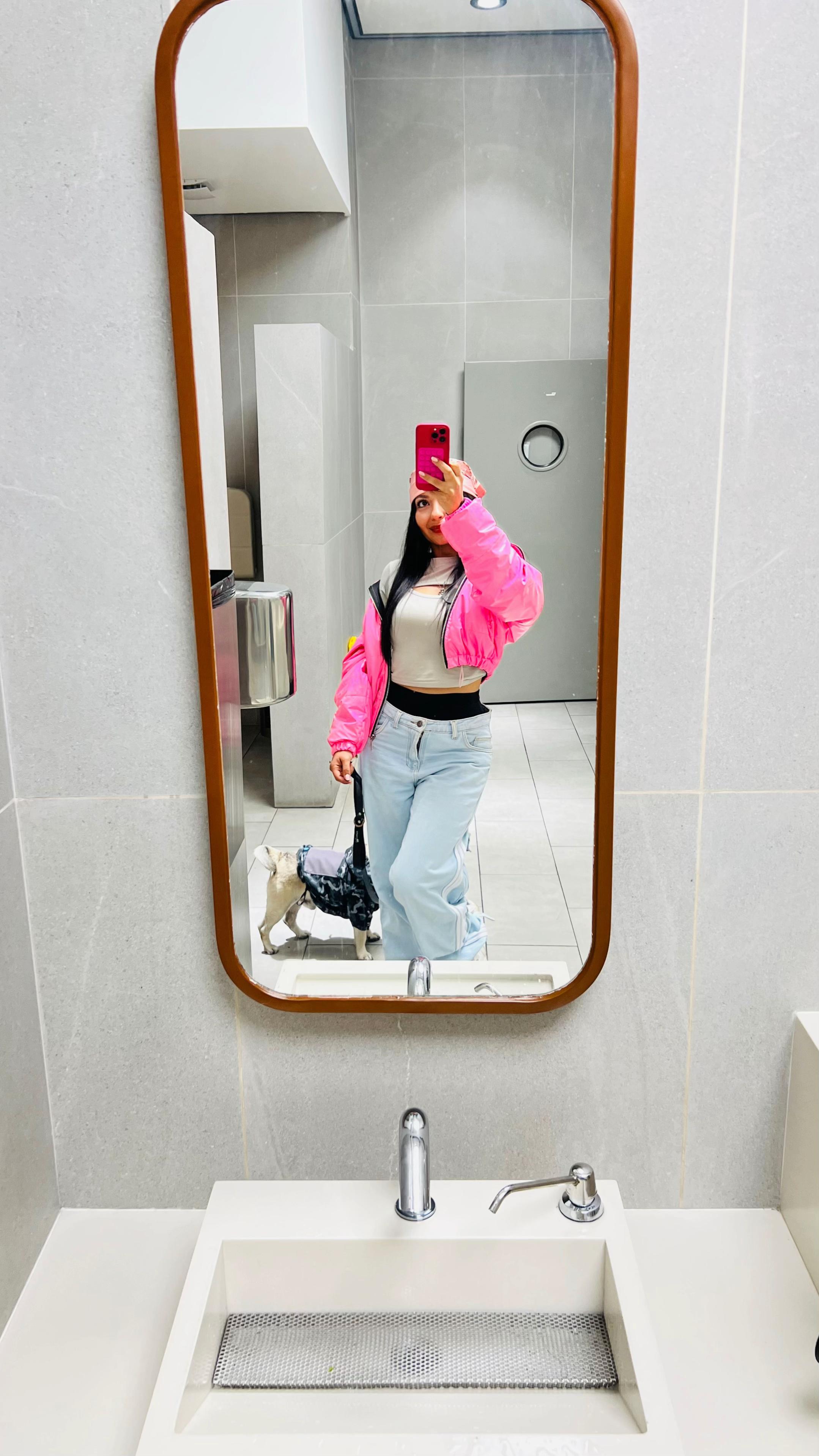@julilove