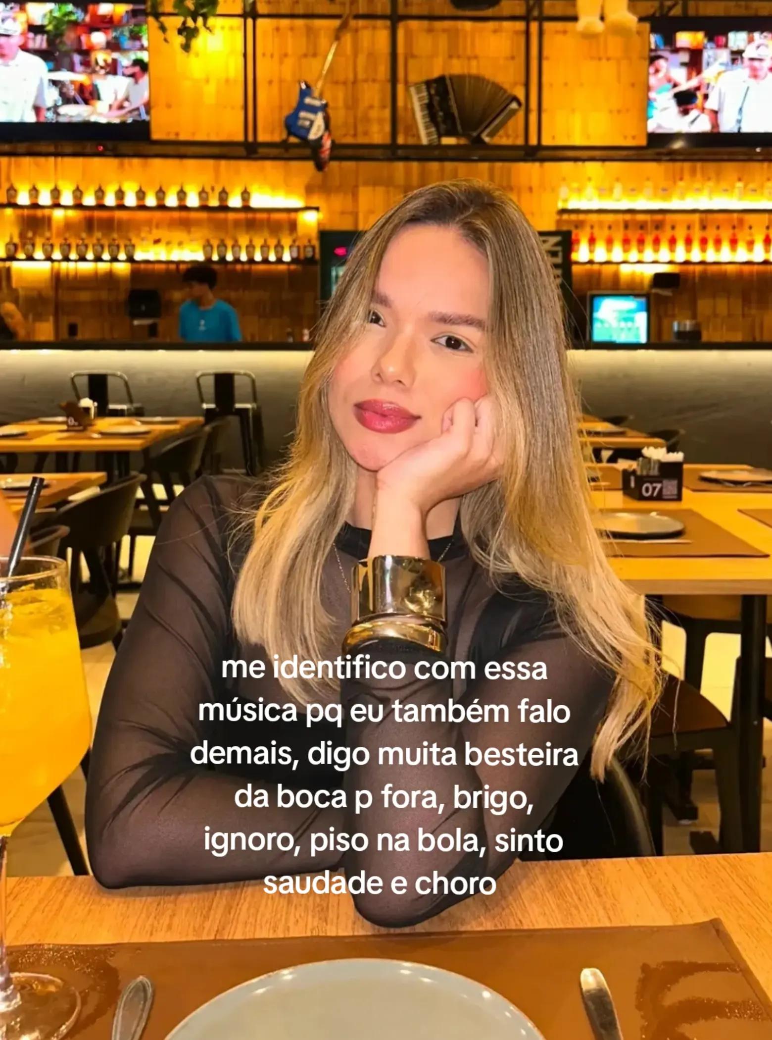 @Lavínia Gomes