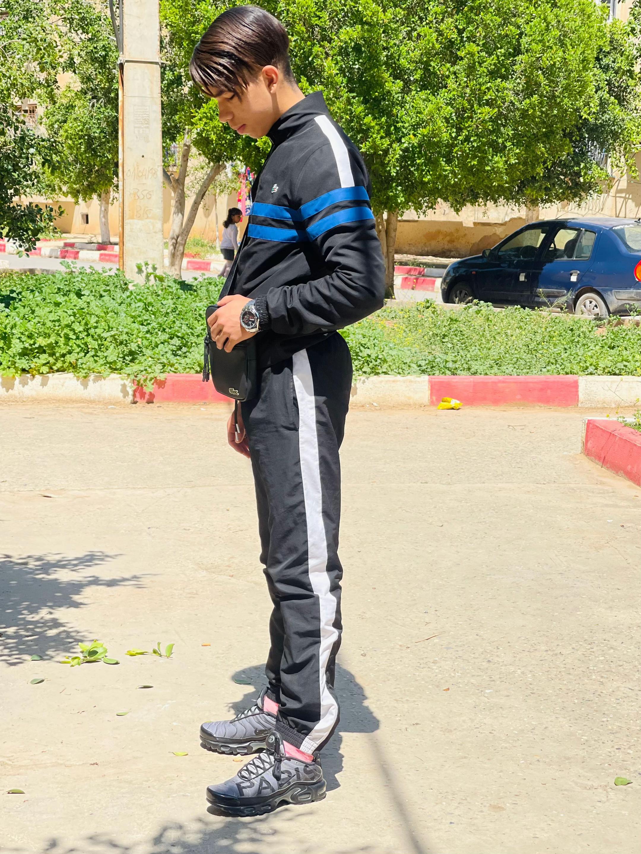 @Abdou Sizar