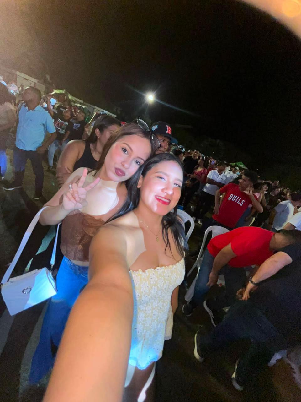 @Angie Amaris🐝