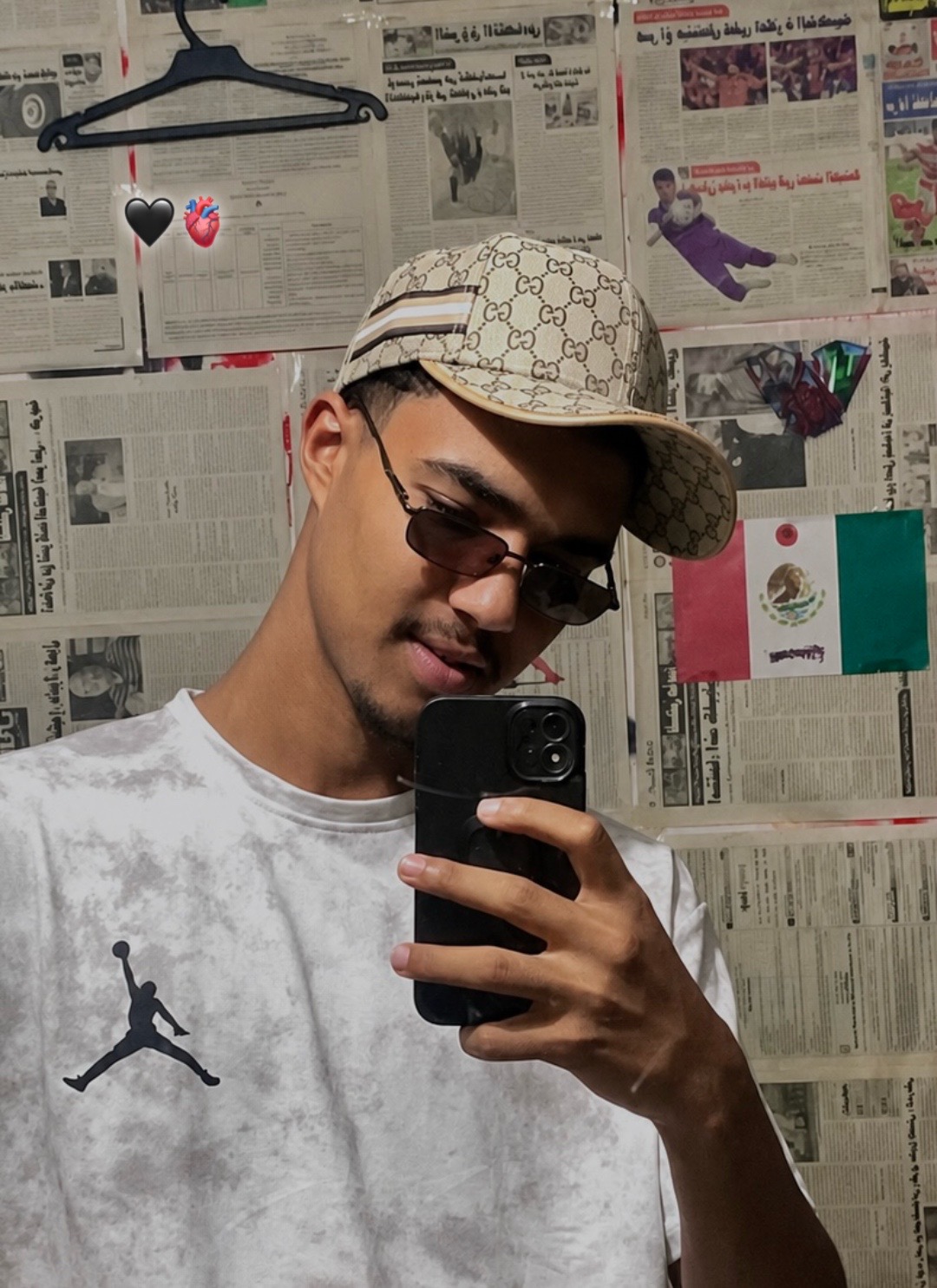 @๐ซ