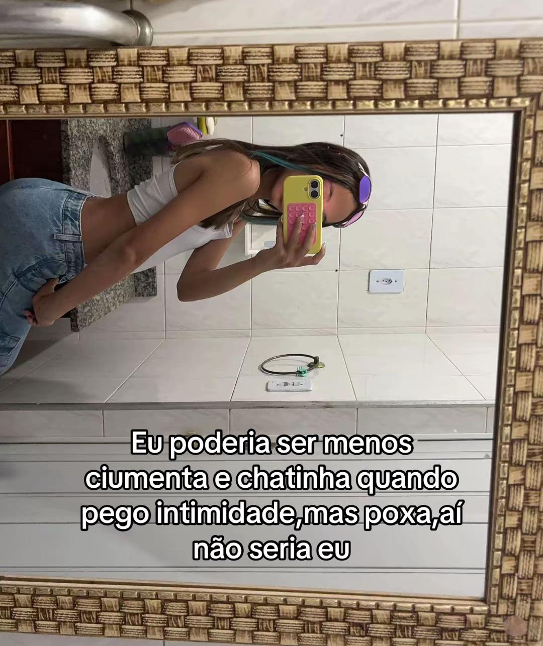 @julia.menzote.ofc